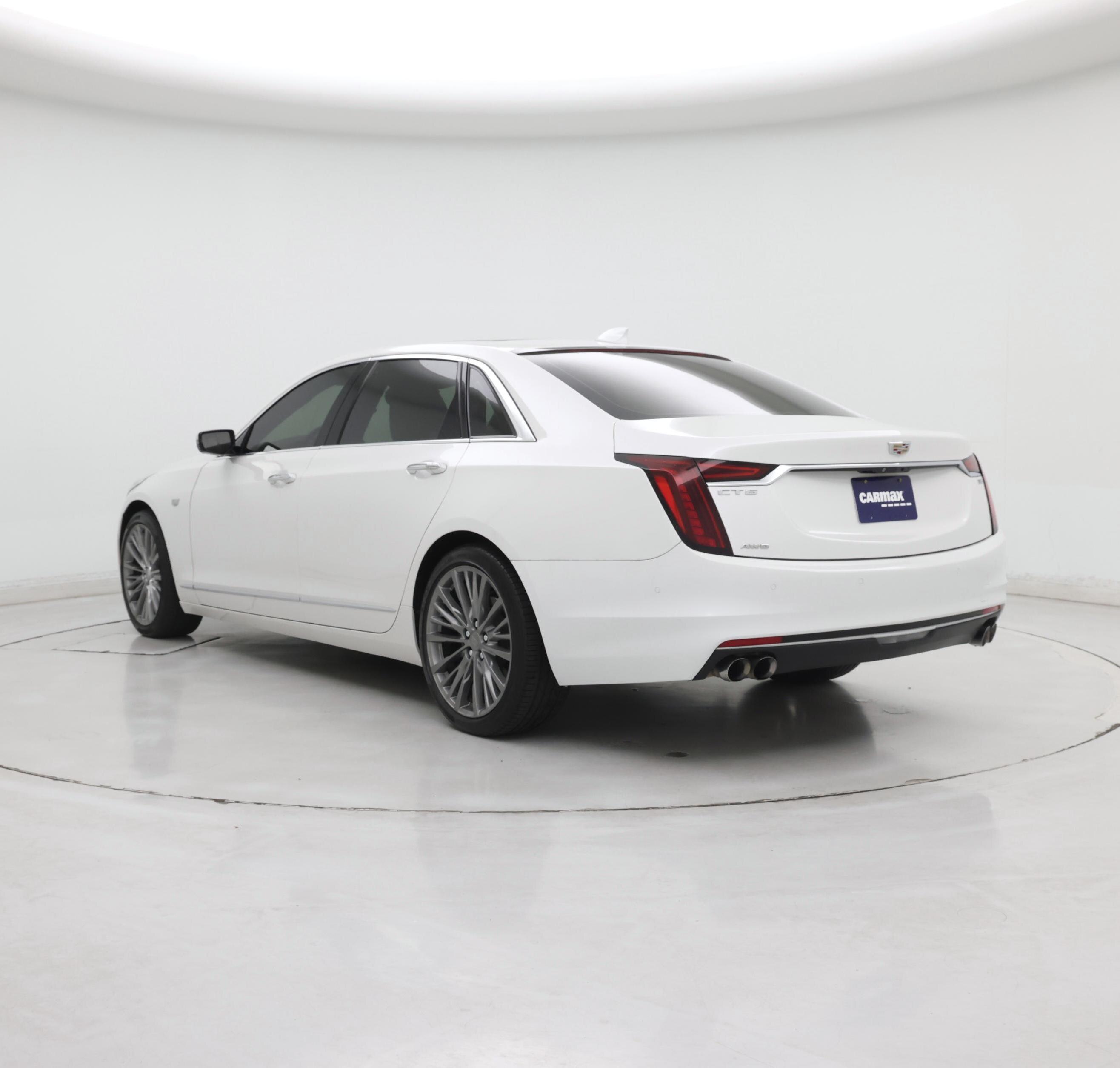 Thumbnail: 2019 Cadillac CT6 - 2