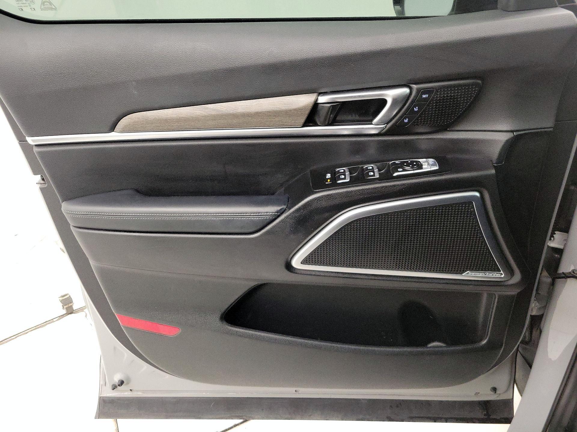 Thumbnail: 2021 Kia Telluride - 12