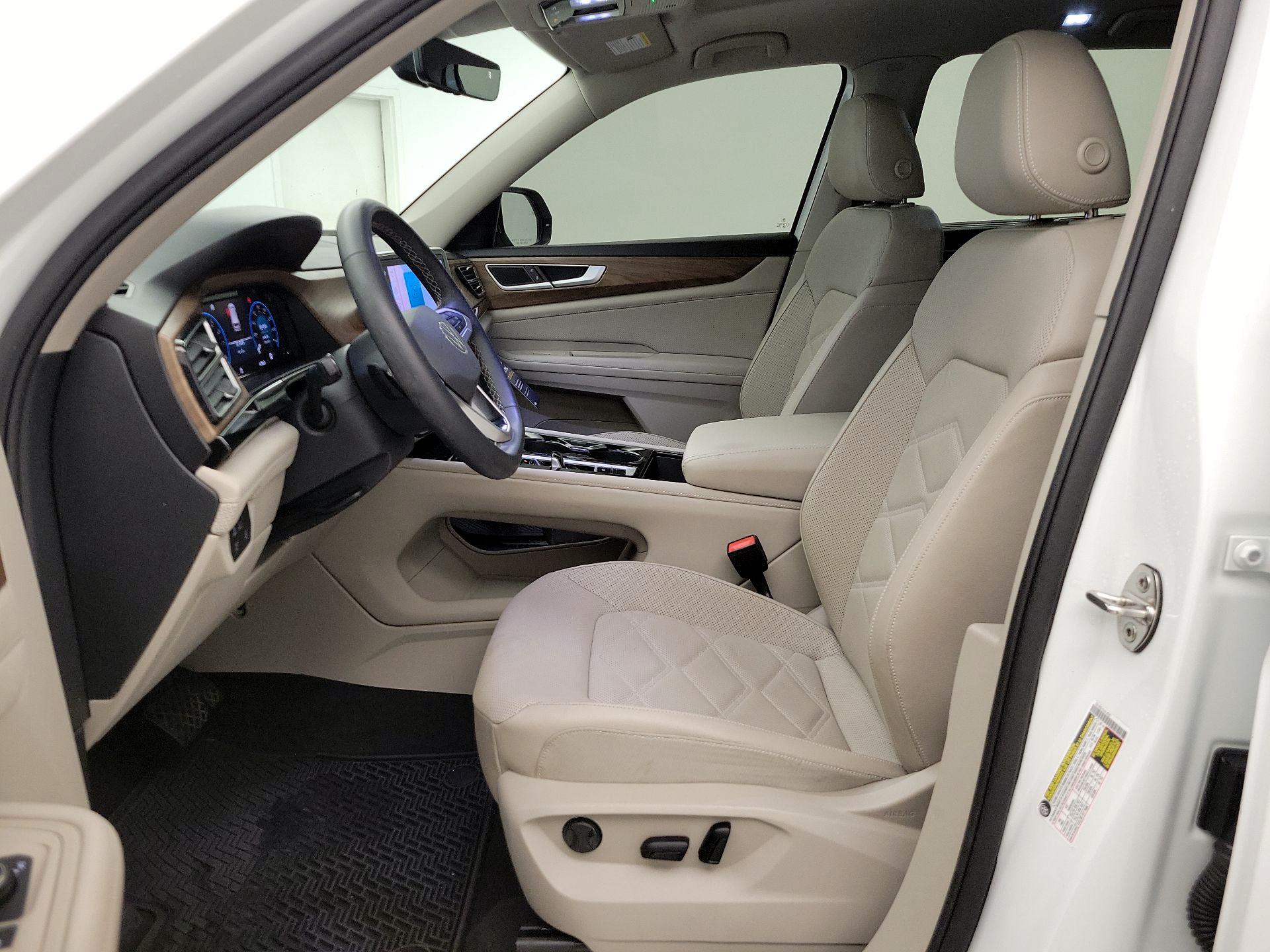 Thumbnail: 2024 Volkswagen Atlas - 11