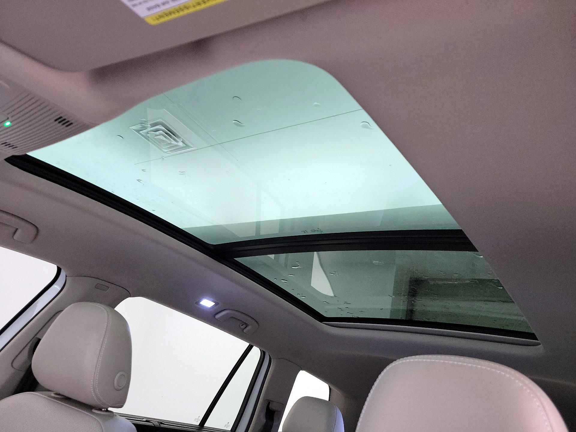 Thumbnail: 2024 Volkswagen Atlas - 19