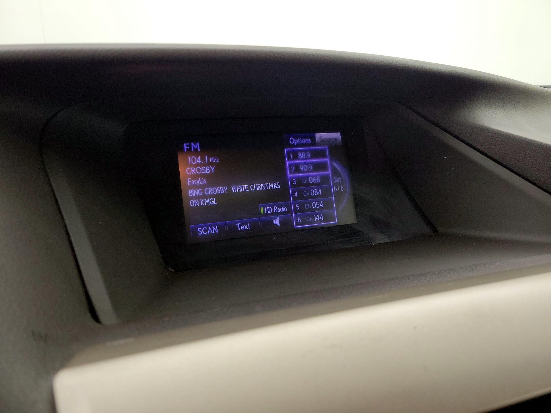 Thumbnail: 2015 Lexus RX - 15