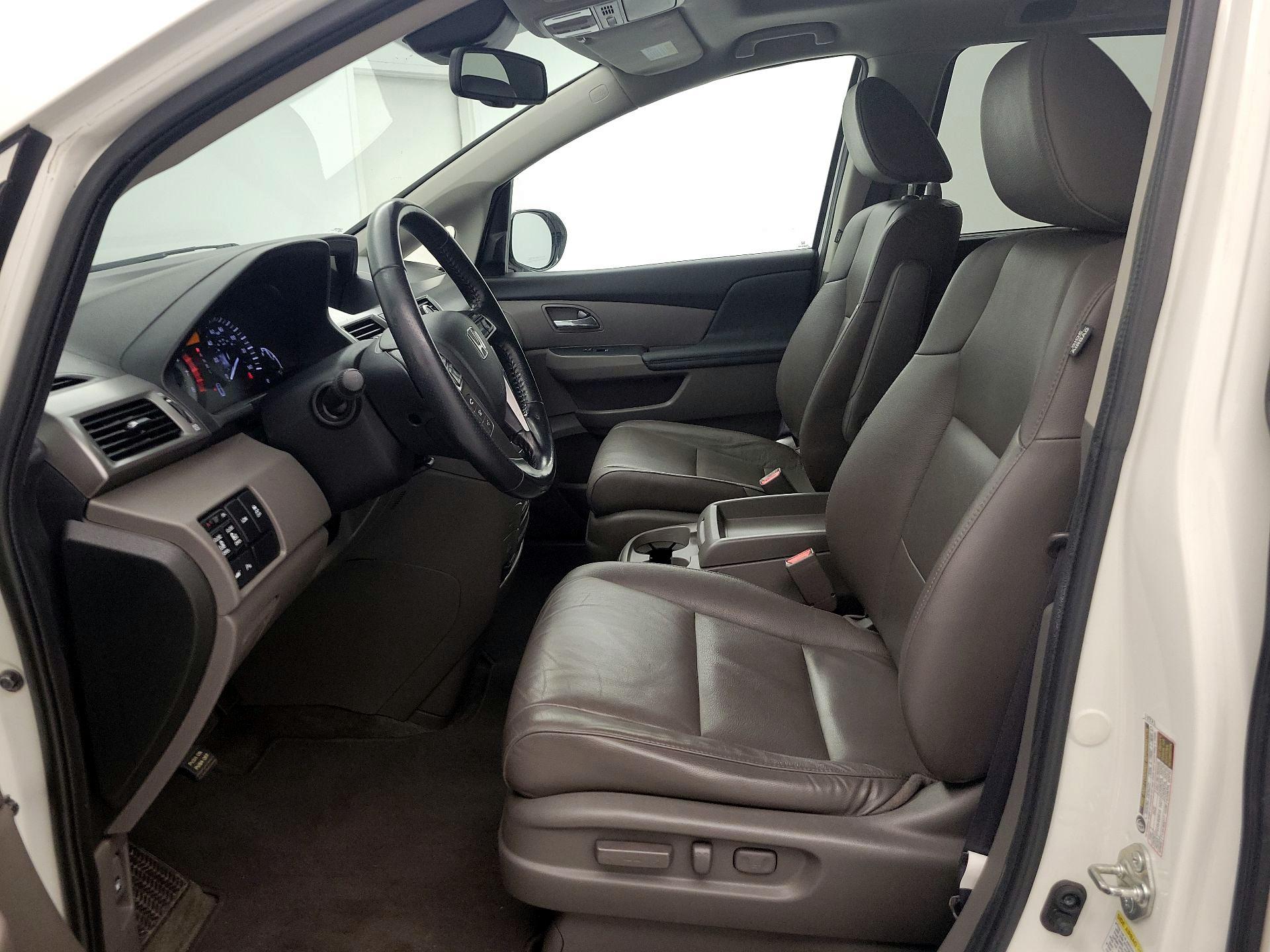 Thumbnail: 2016 Honda Odyssey - 11