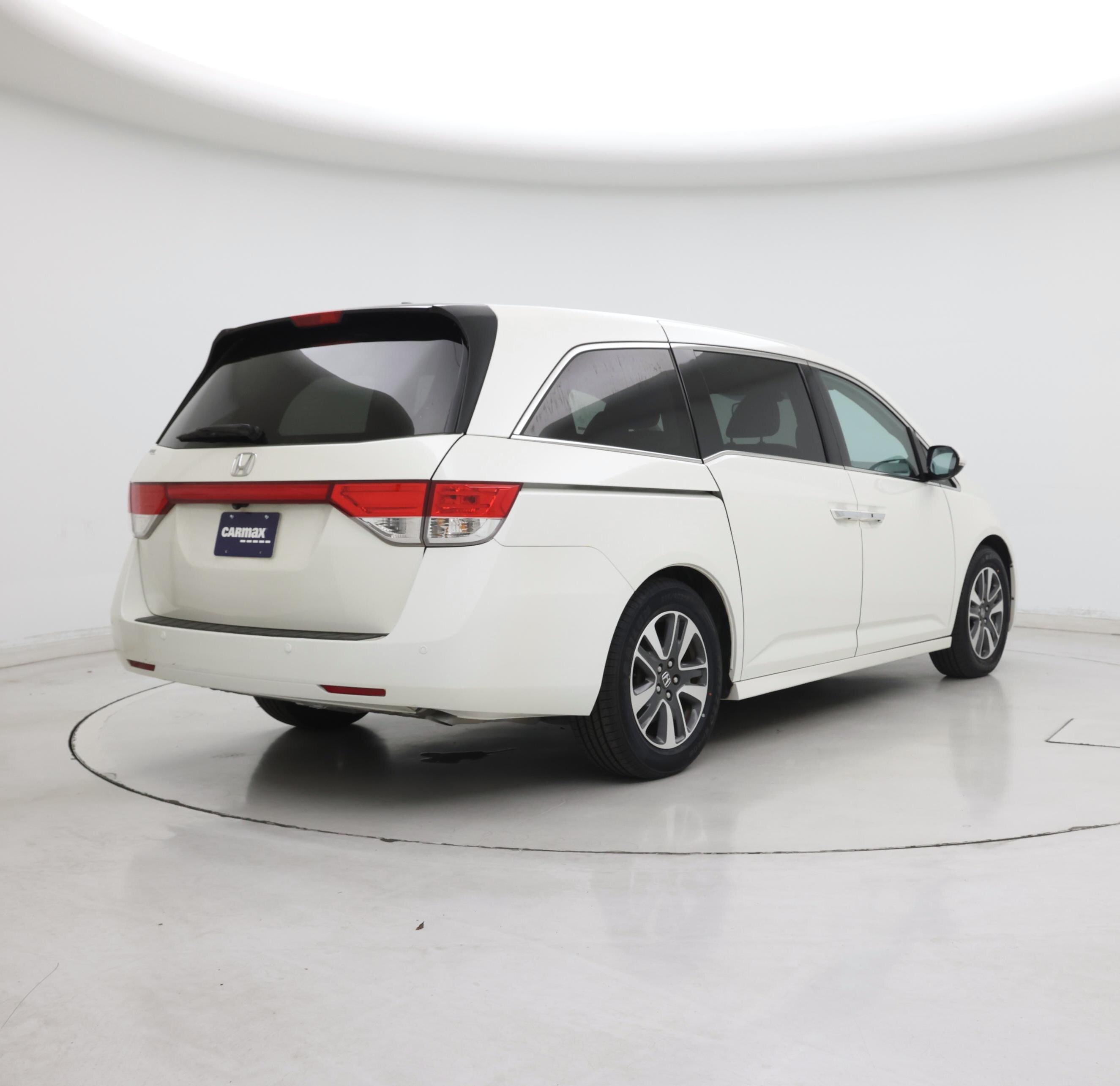 Thumbnail: 2016 Honda Odyssey - 8