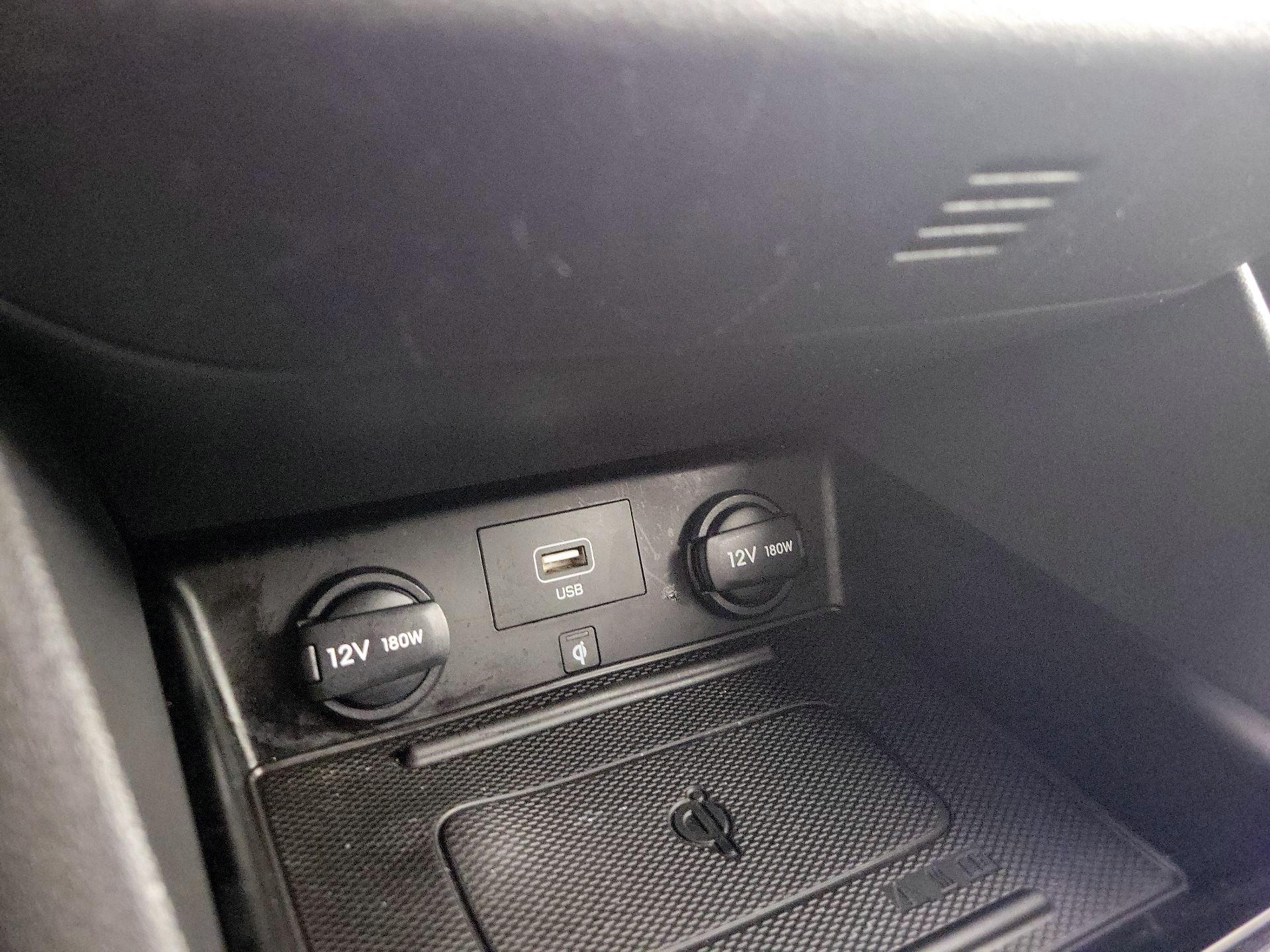 Thumbnail: 2020 Hyundai Ioniq - 18