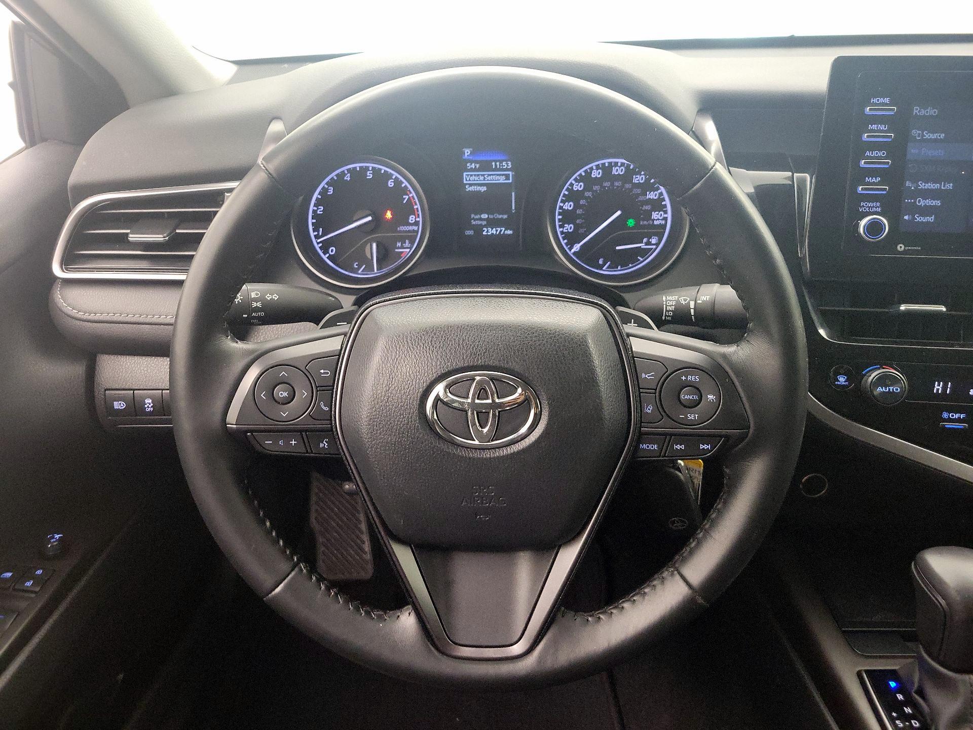 Thumbnail: 2023 Toyota Camry - 10