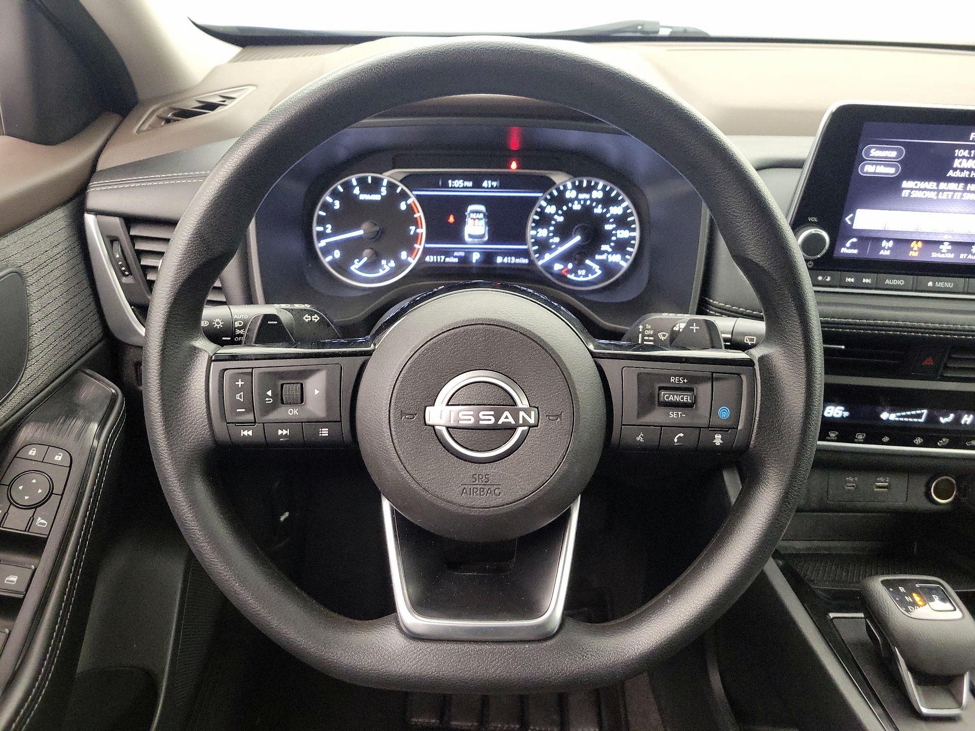 Thumbnail: 2023 Nissan Rogue - 10