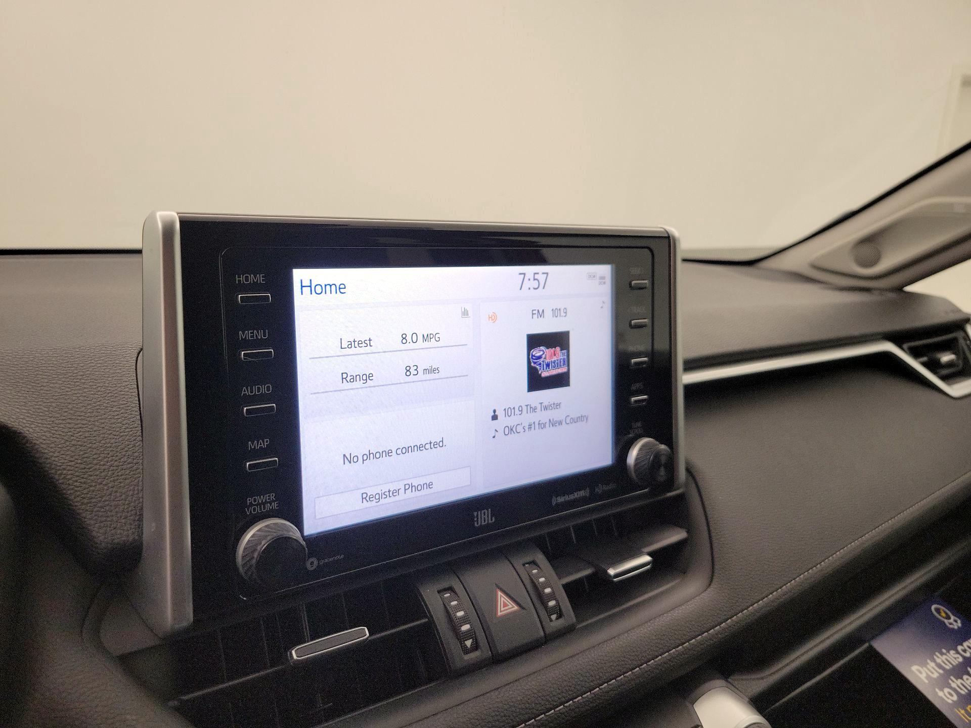 Thumbnail: 2020 Toyota RAV4 - 15