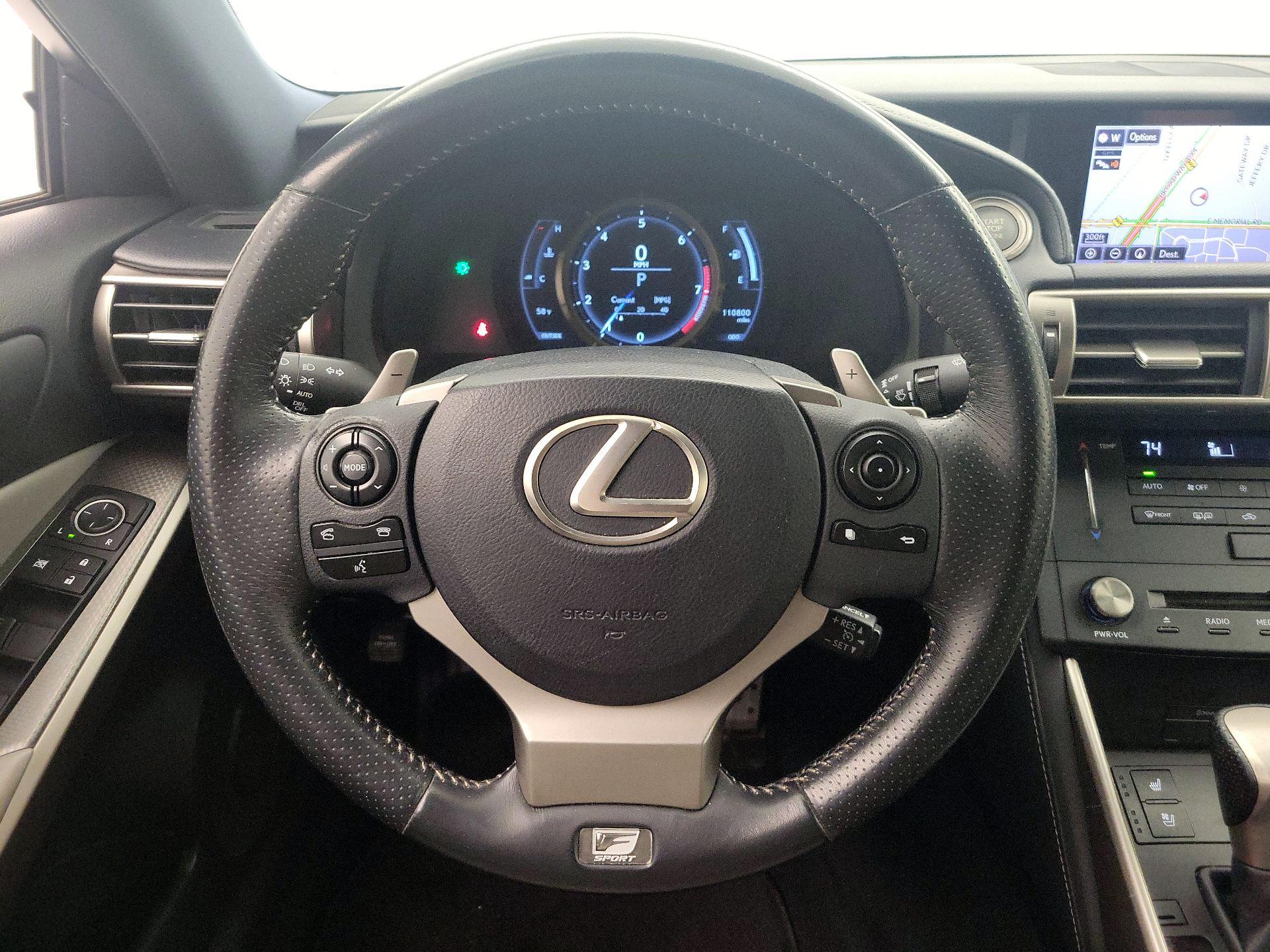 Thumbnail: 2015 Lexus IS - 10