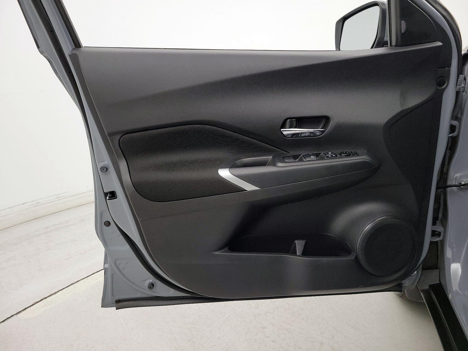 Thumbnail: 2022 Nissan Kicks - 12