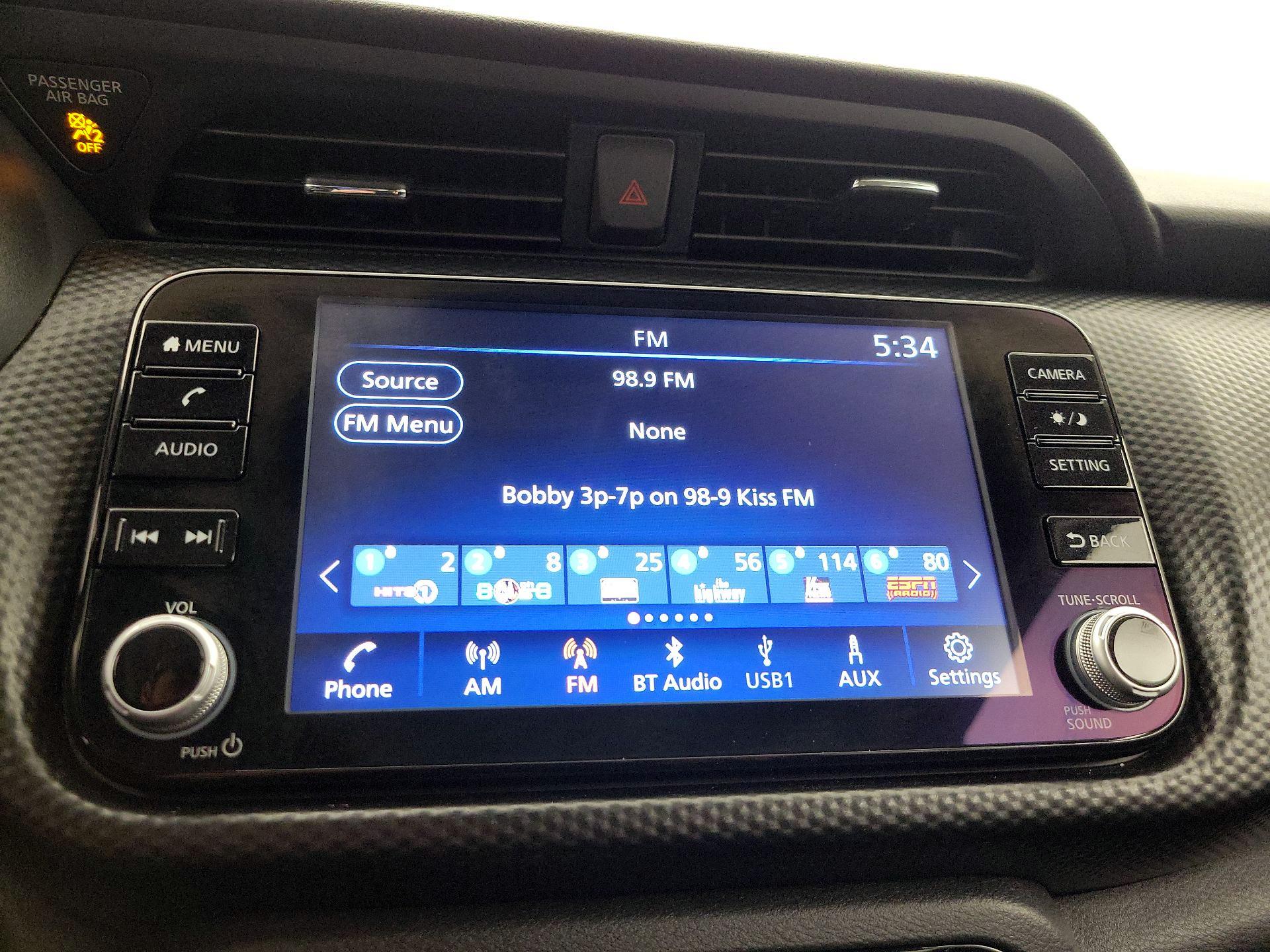 Thumbnail: 2022 Nissan Kicks - 14