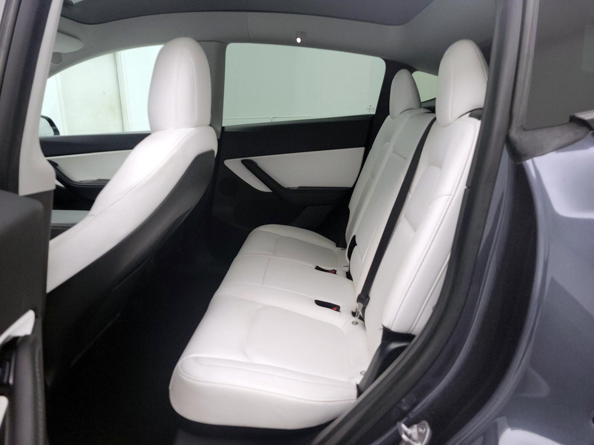 Thumbnail: 2021 Tesla Model Y - 18