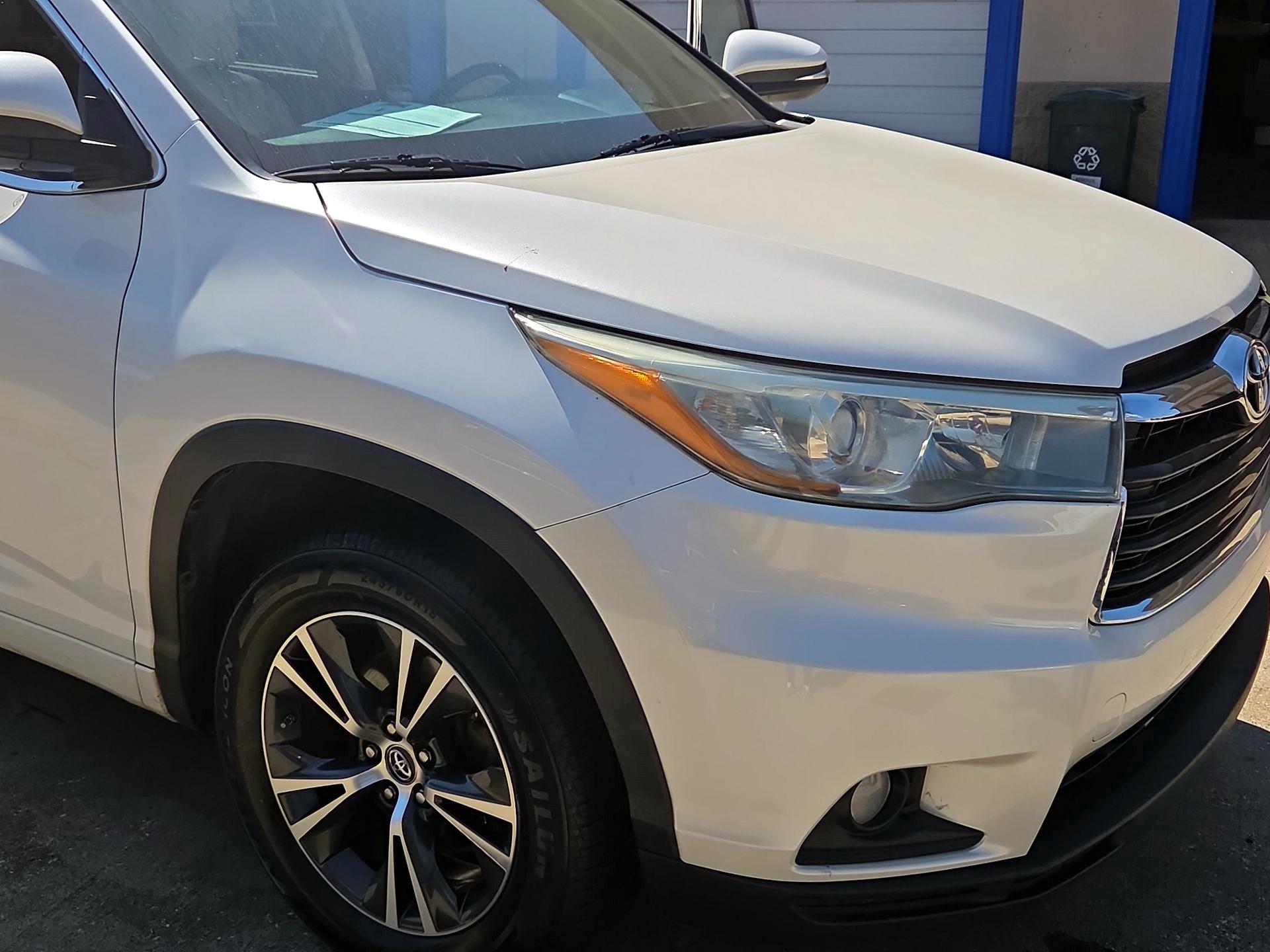 Thumbnail: 2016 Toyota Highlander - 1