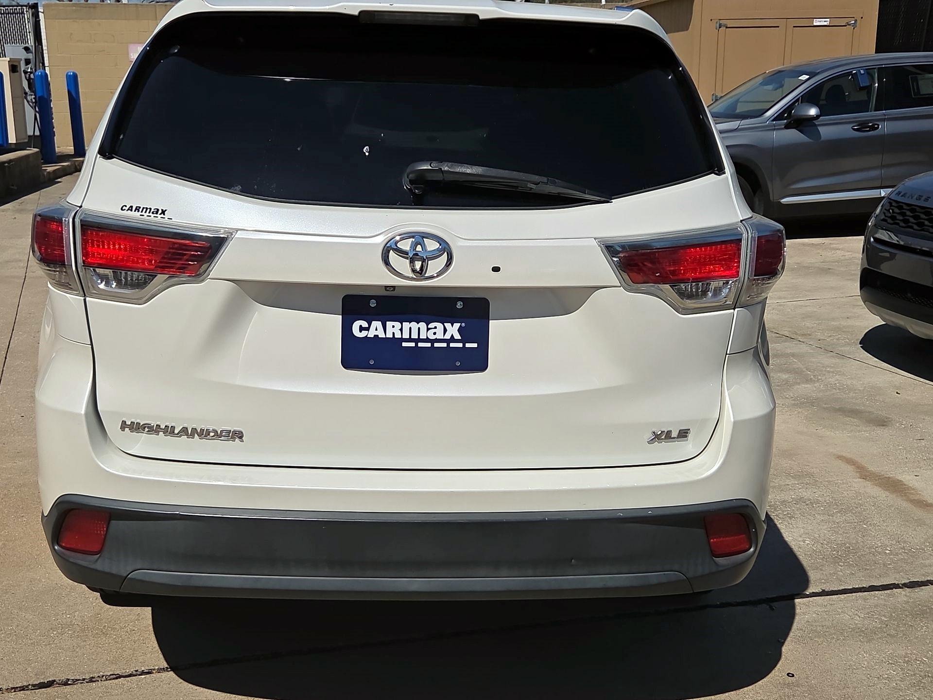 Thumbnail: 2016 Toyota Highlander - 6