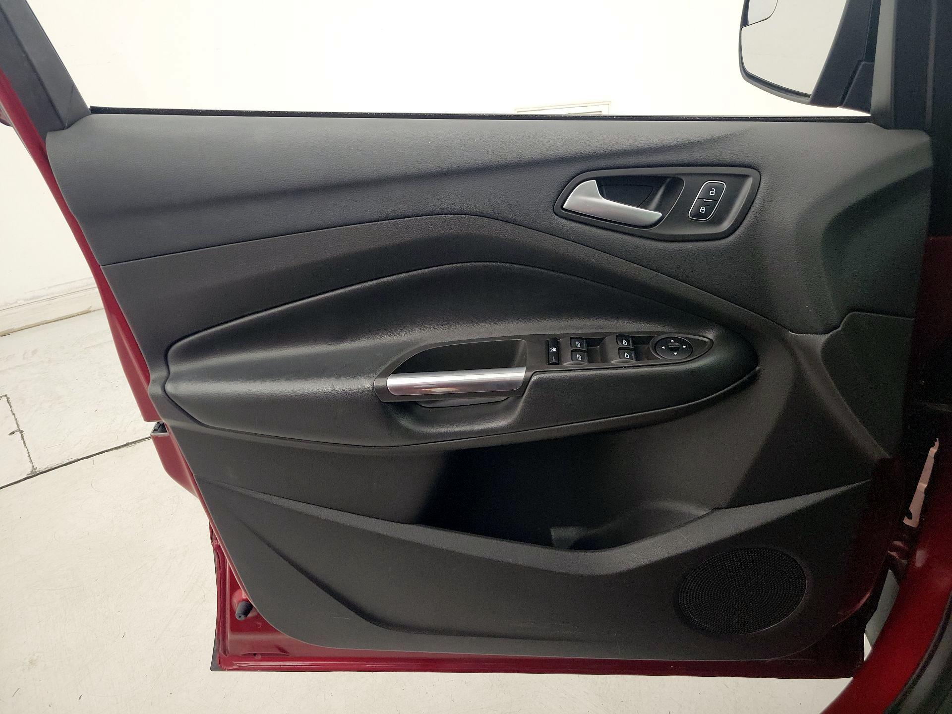 Thumbnail: 2018 Ford Escape - 12