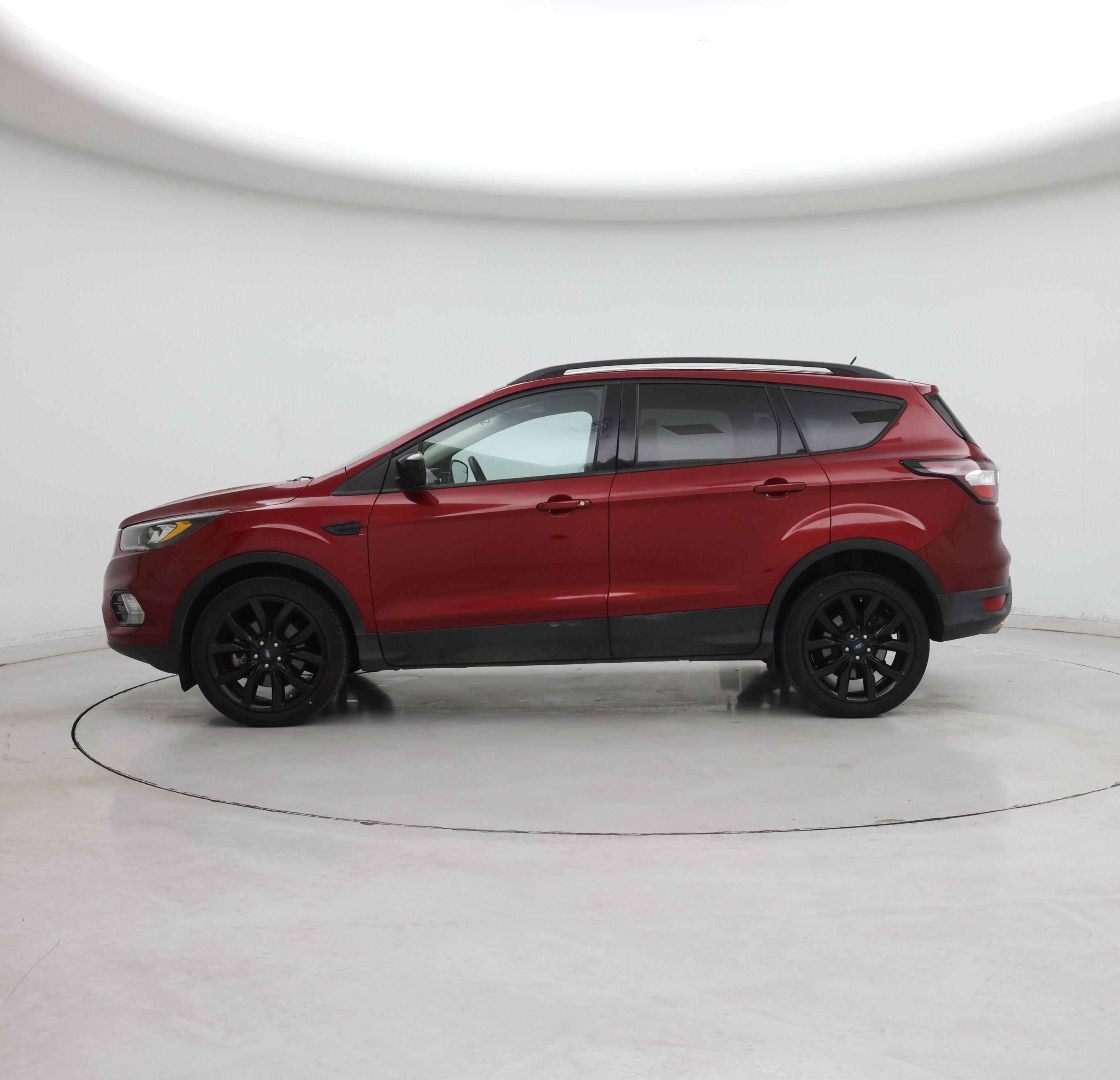 Thumbnail: 2018 Ford Escape - 3
