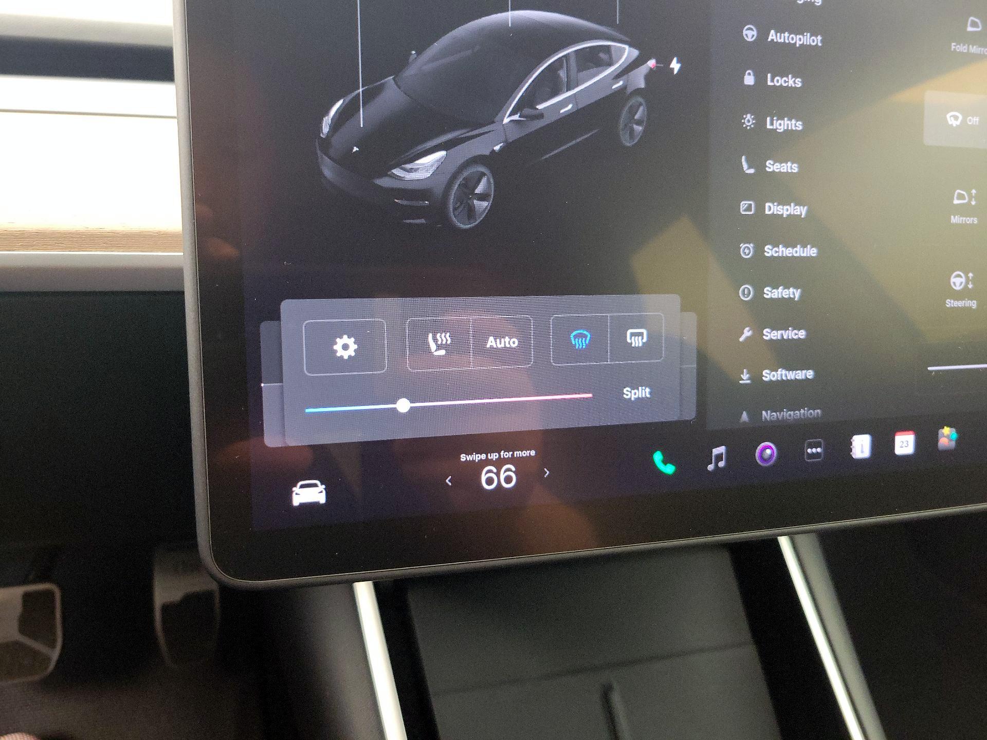 Thumbnail: 2020 Tesla Model 3 - 16