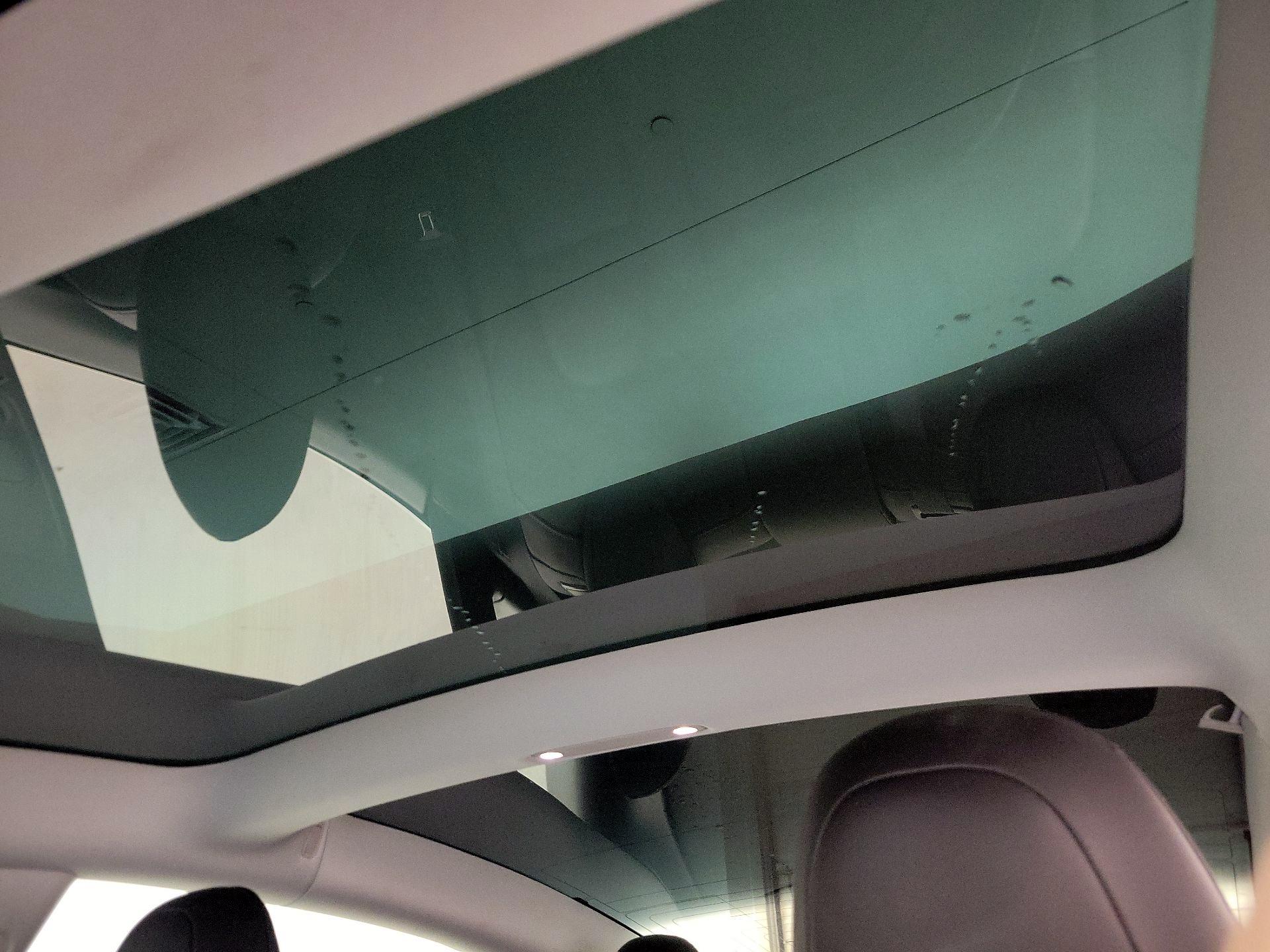 Thumbnail: 2020 Tesla Model 3 - 19