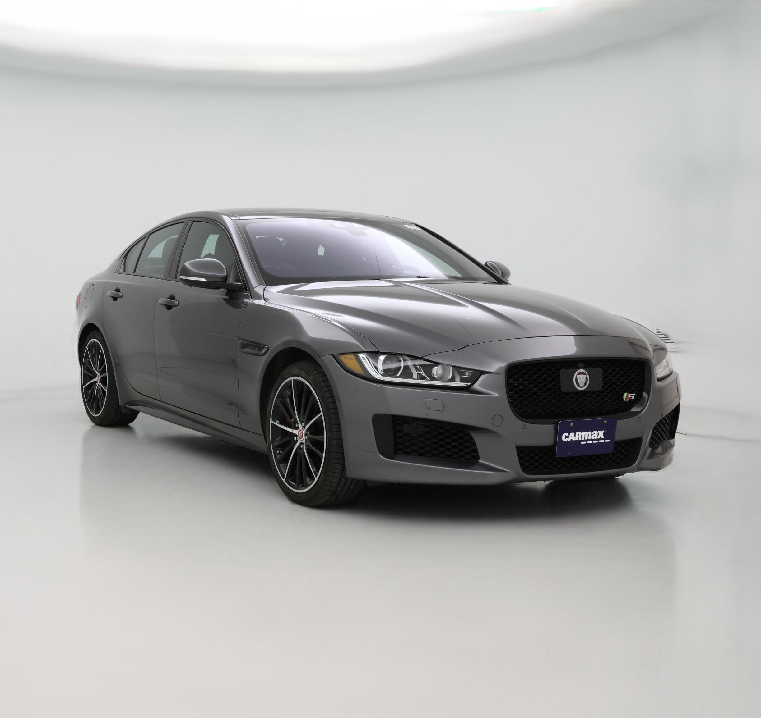 Thumbnail: 2018 Jaguar XE - 1