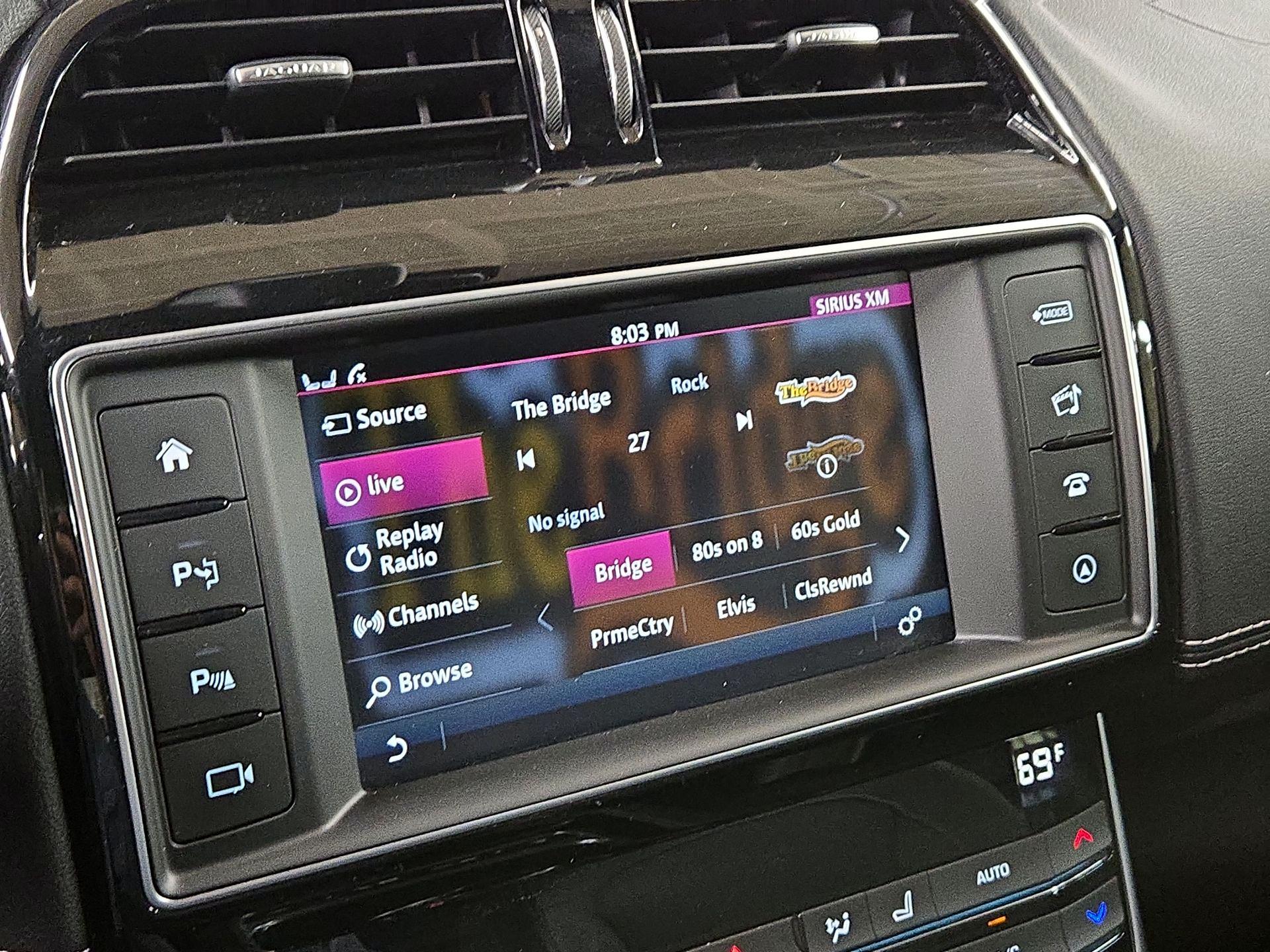 Thumbnail: 2018 Jaguar XE - 16