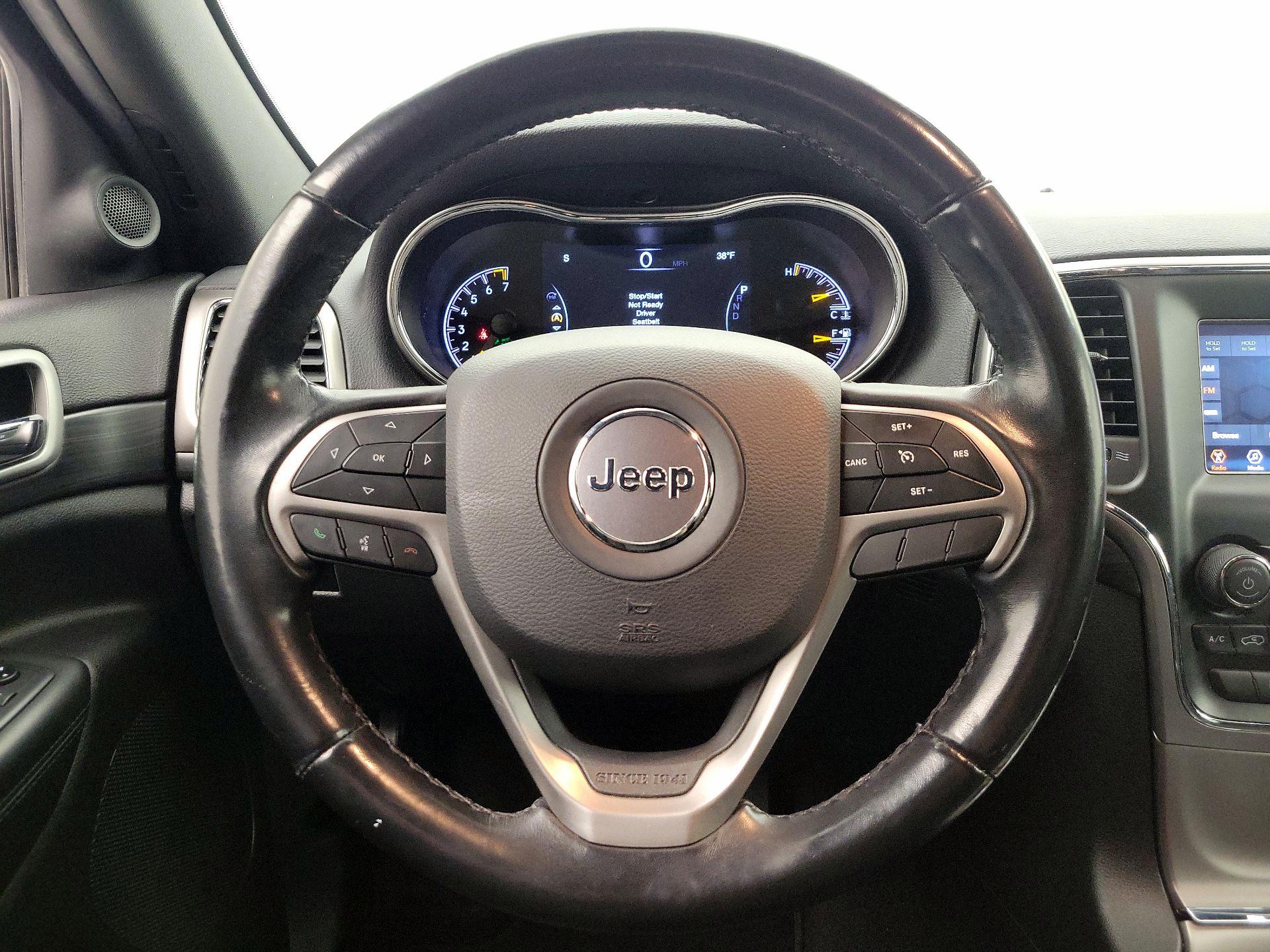 Thumbnail: 2020 Jeep Grand Cherokee - 10