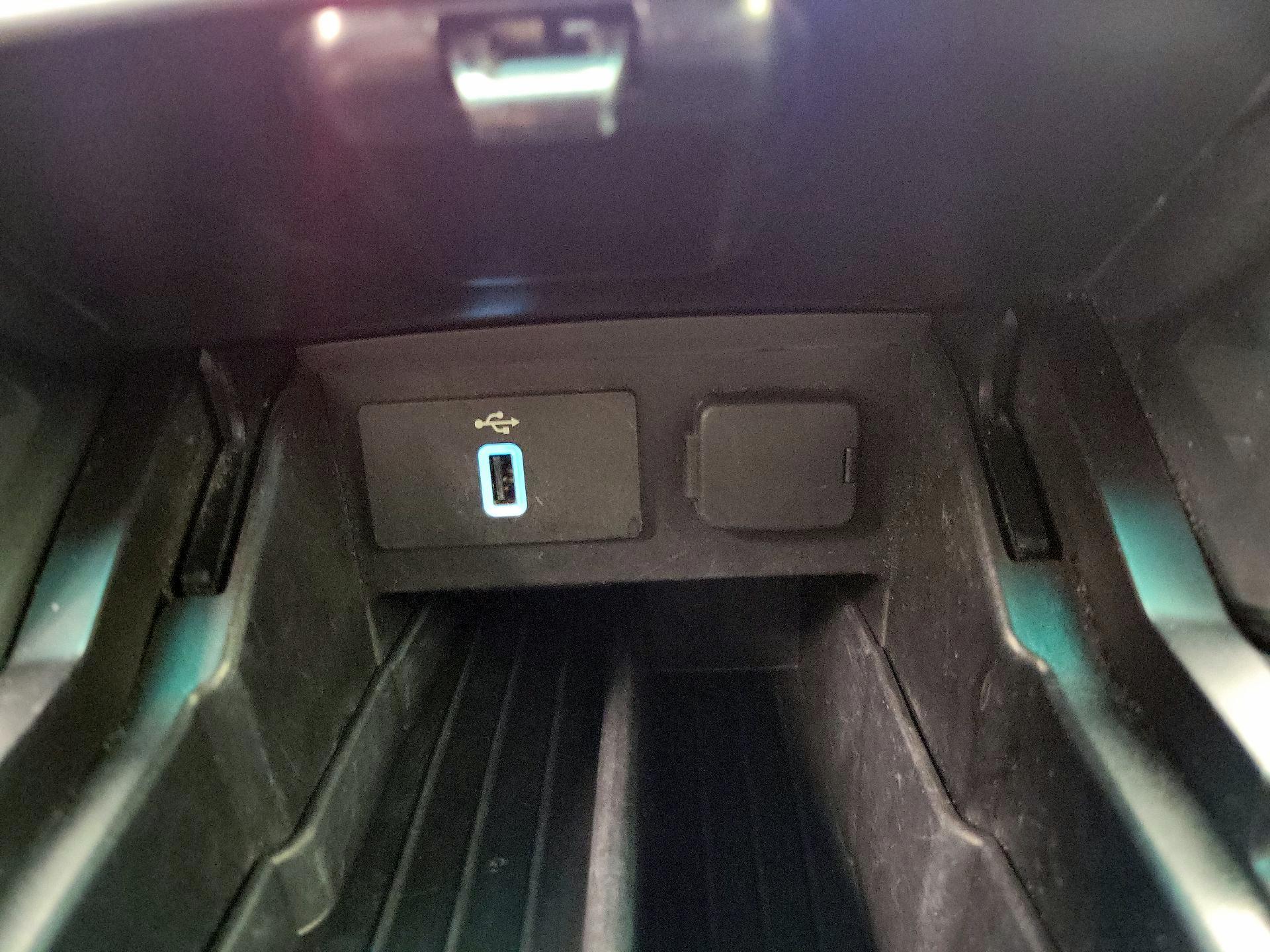 Thumbnail: 2017 Ford Explorer - 19