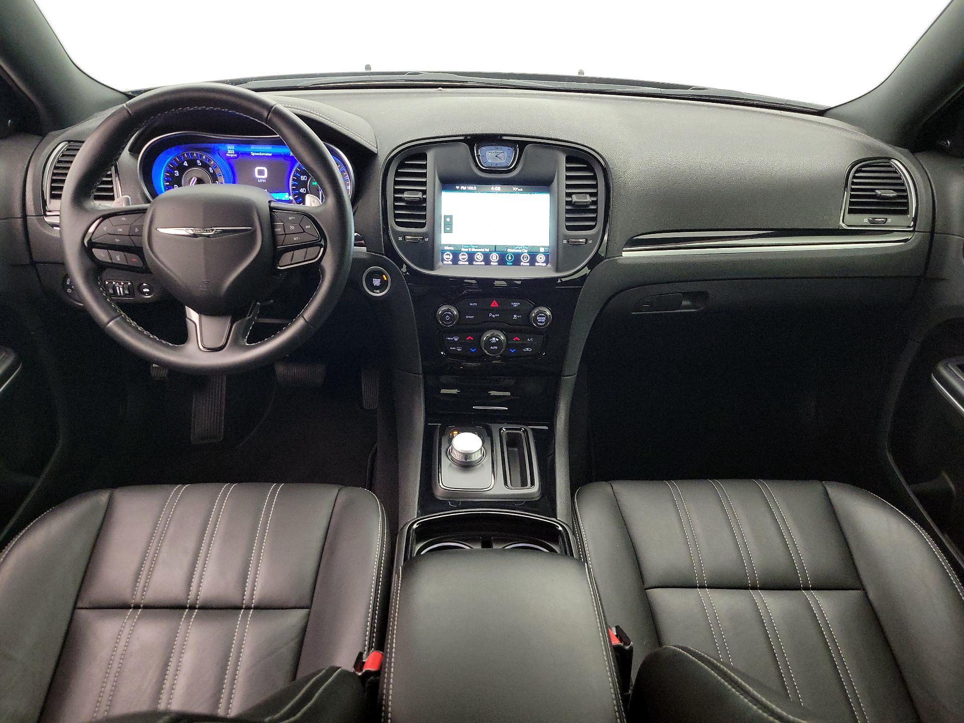 Thumbnail: 2021 Chrysler 300 - 9