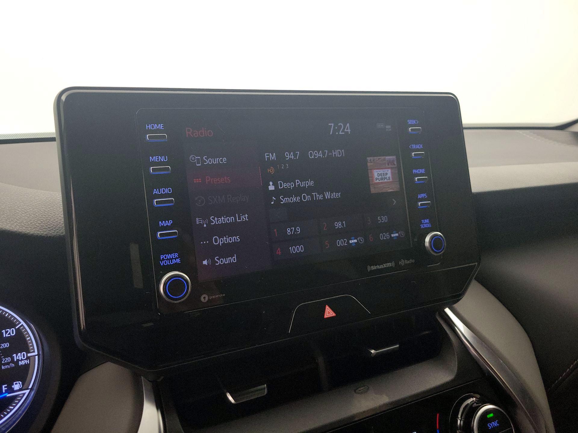 Thumbnail: 2021 Toyota Venza - 15