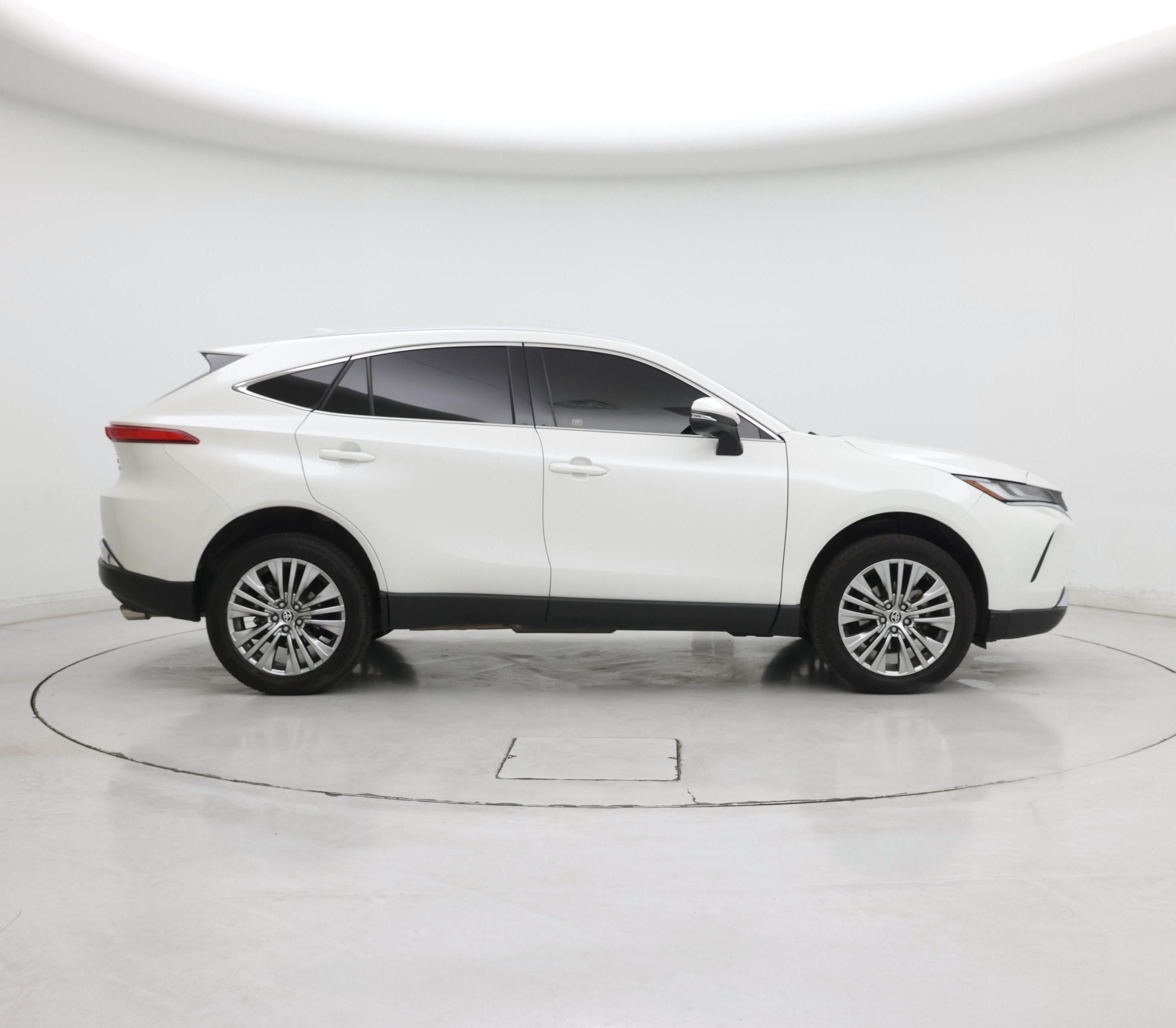 Thumbnail: 2021 Toyota Venza - 7