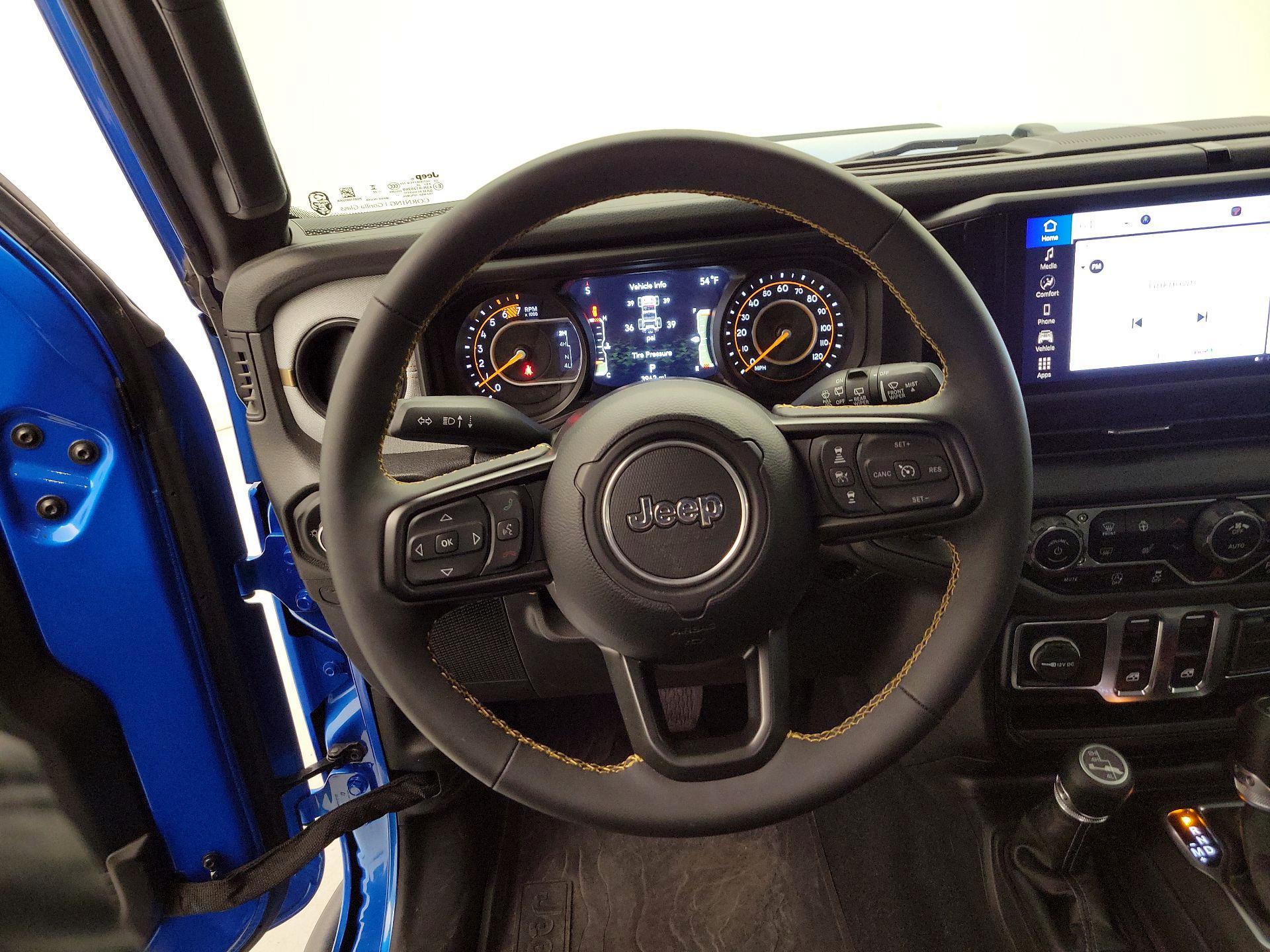 Thumbnail: 2024 Jeep Wrangler - 10