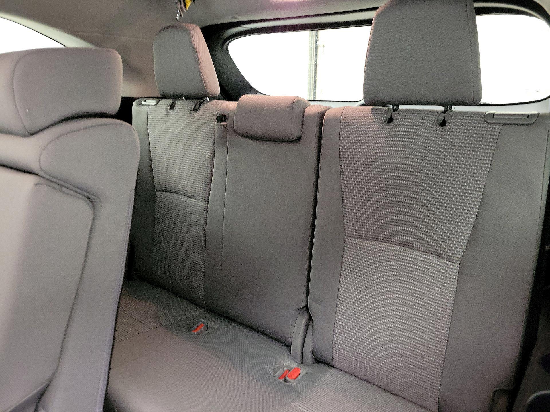 Thumbnail: 2023 Toyota Highlander - 20