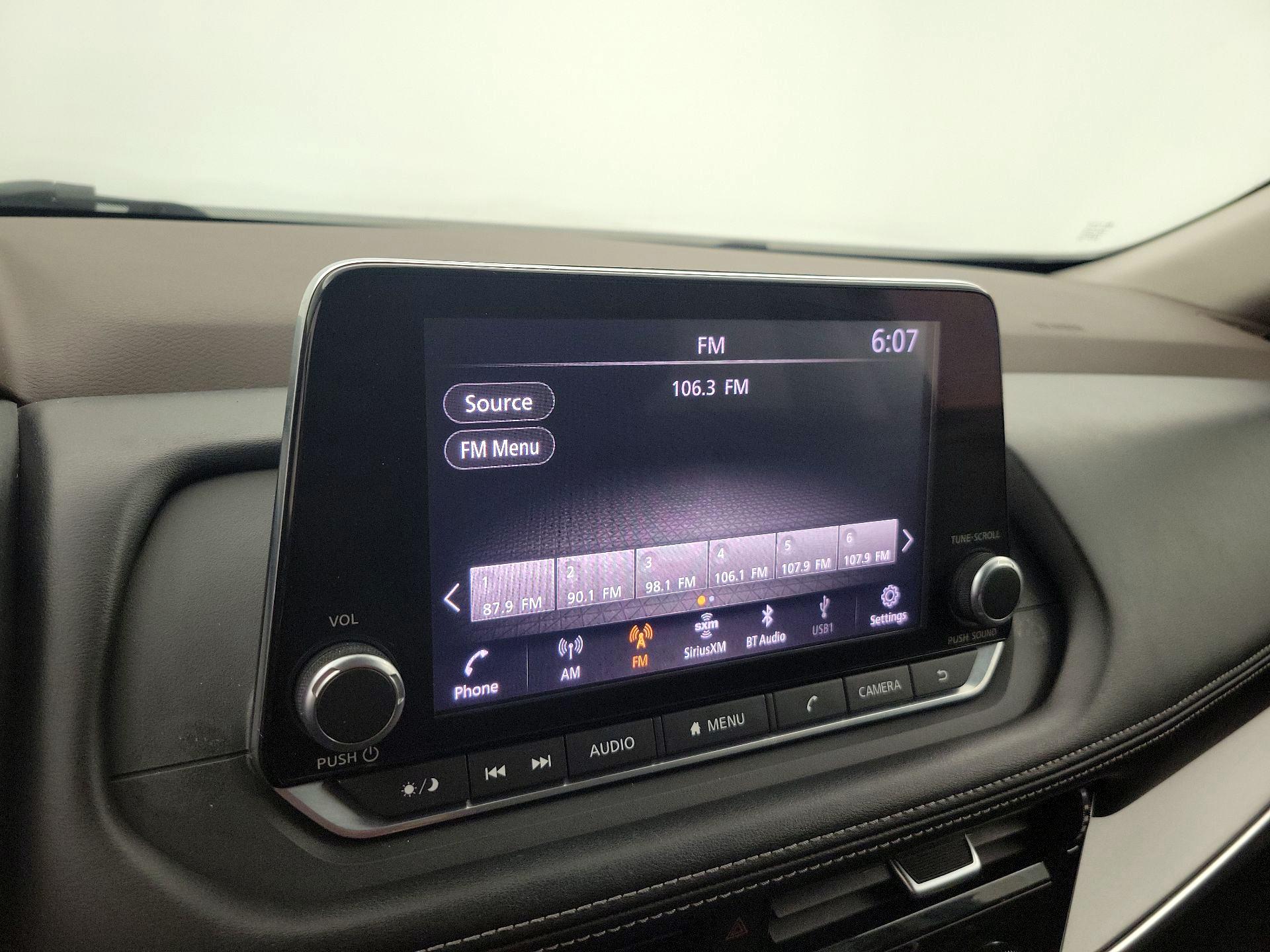 Thumbnail: 2021 Nissan Rogue - 15