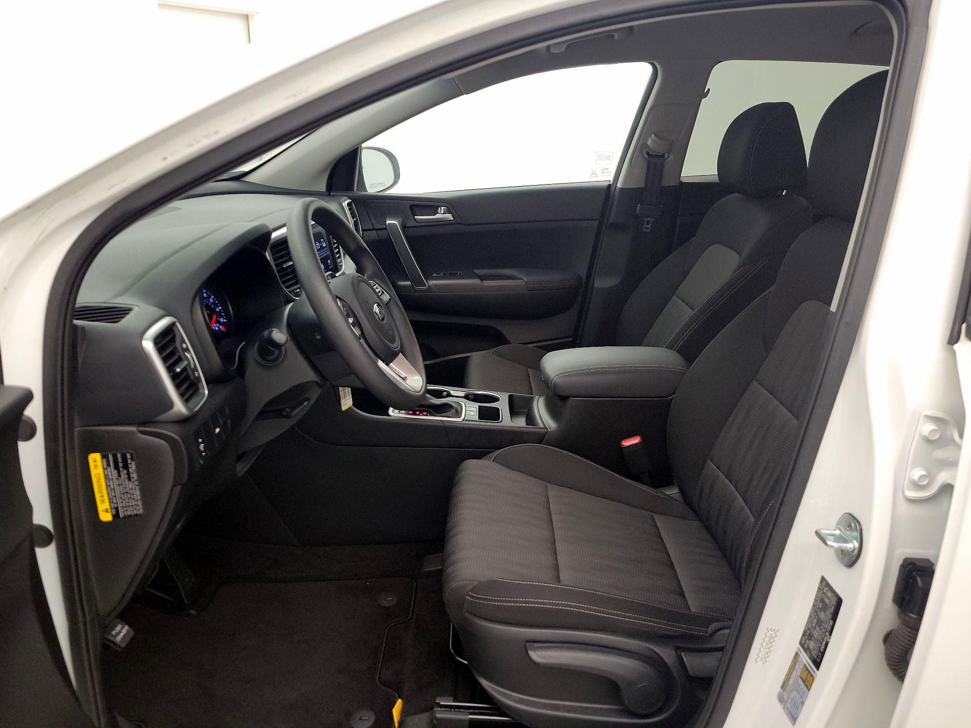 Thumbnail: 2020 Kia Sportage - 11