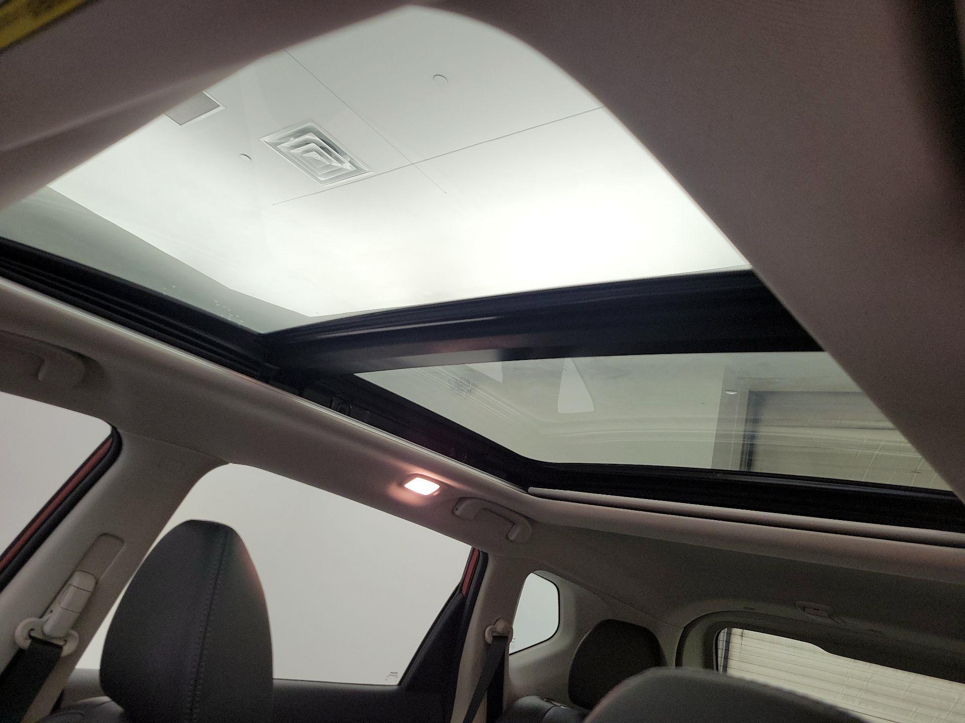 Thumbnail: 2016 Nissan Rogue - 20