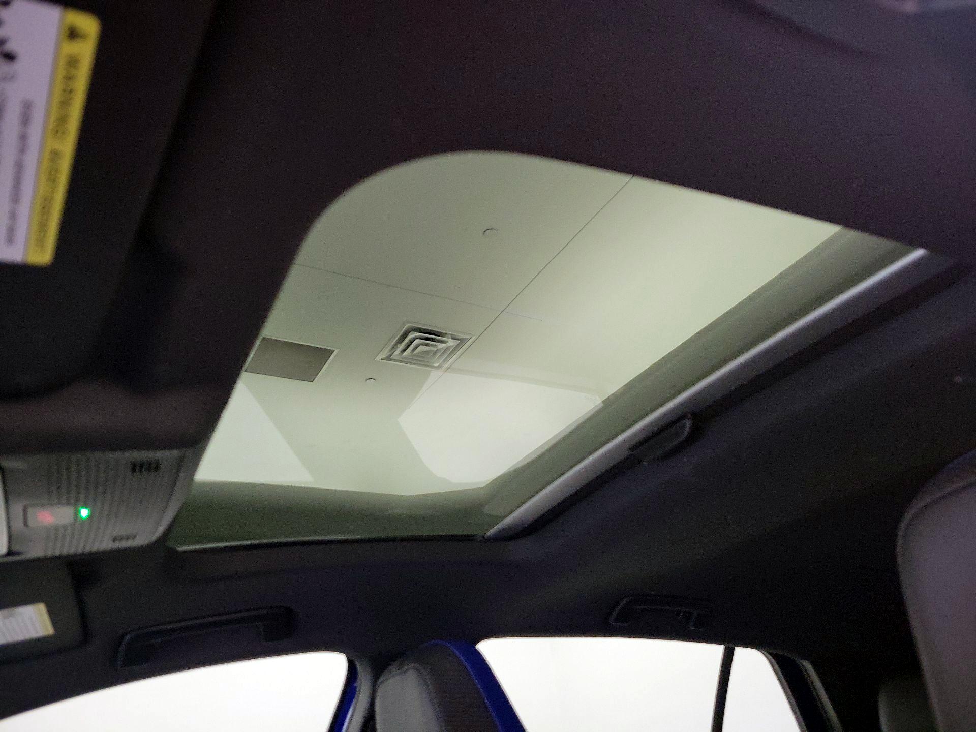 Thumbnail: 2024 Volkswagen Golf - 18