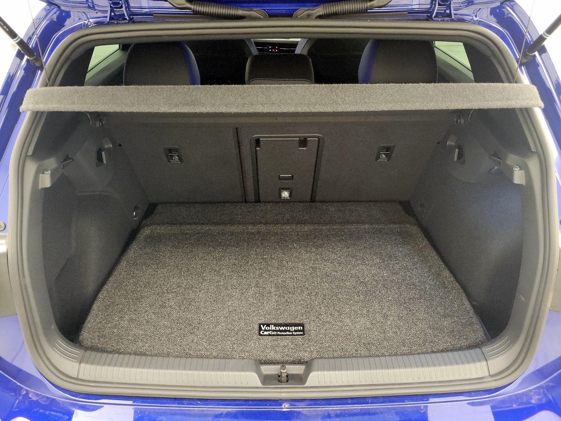 Thumbnail: 2024 Volkswagen Golf - 20