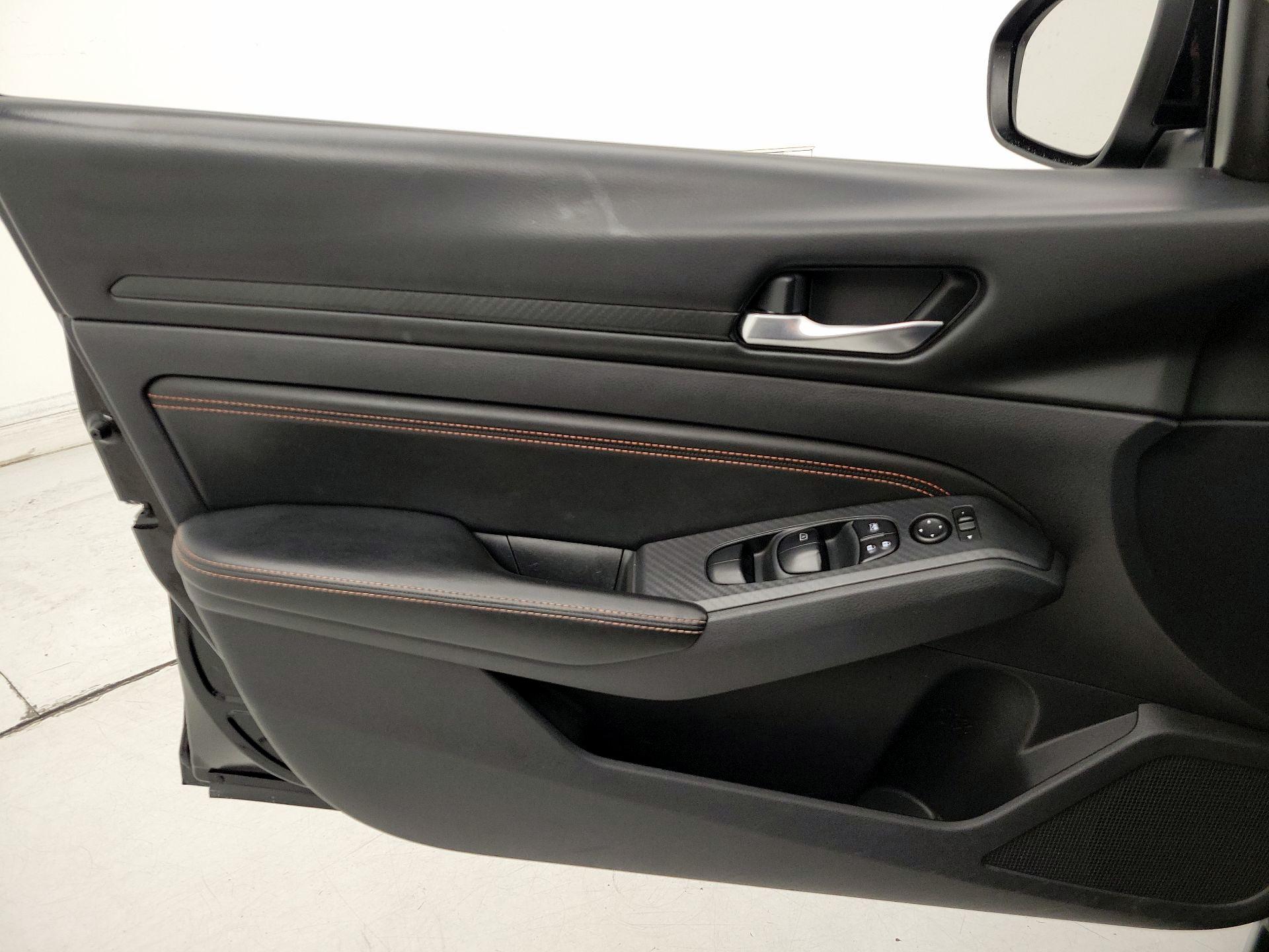 Thumbnail: 2020 Nissan Altima - 12