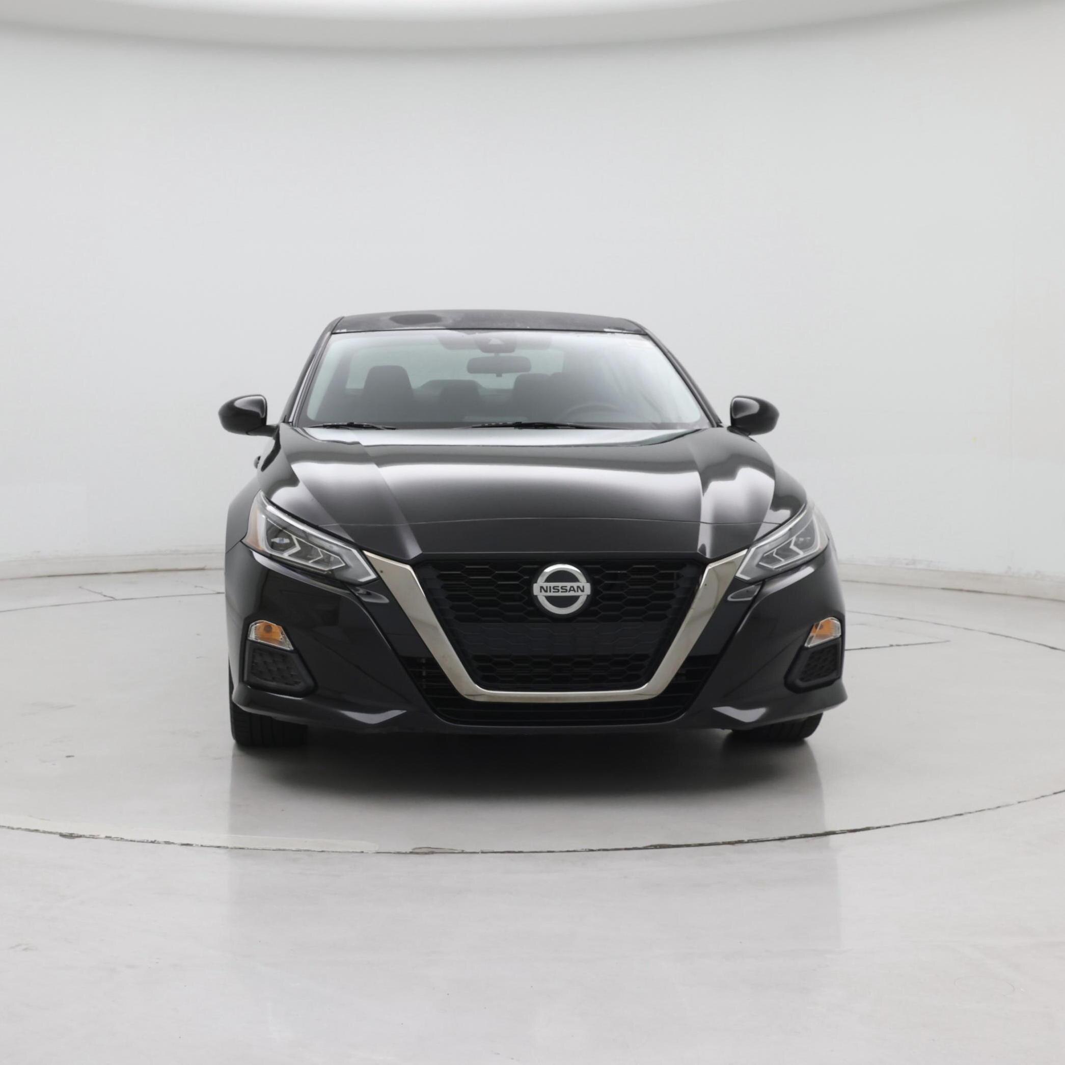 Thumbnail: 2020 Nissan Altima - 5