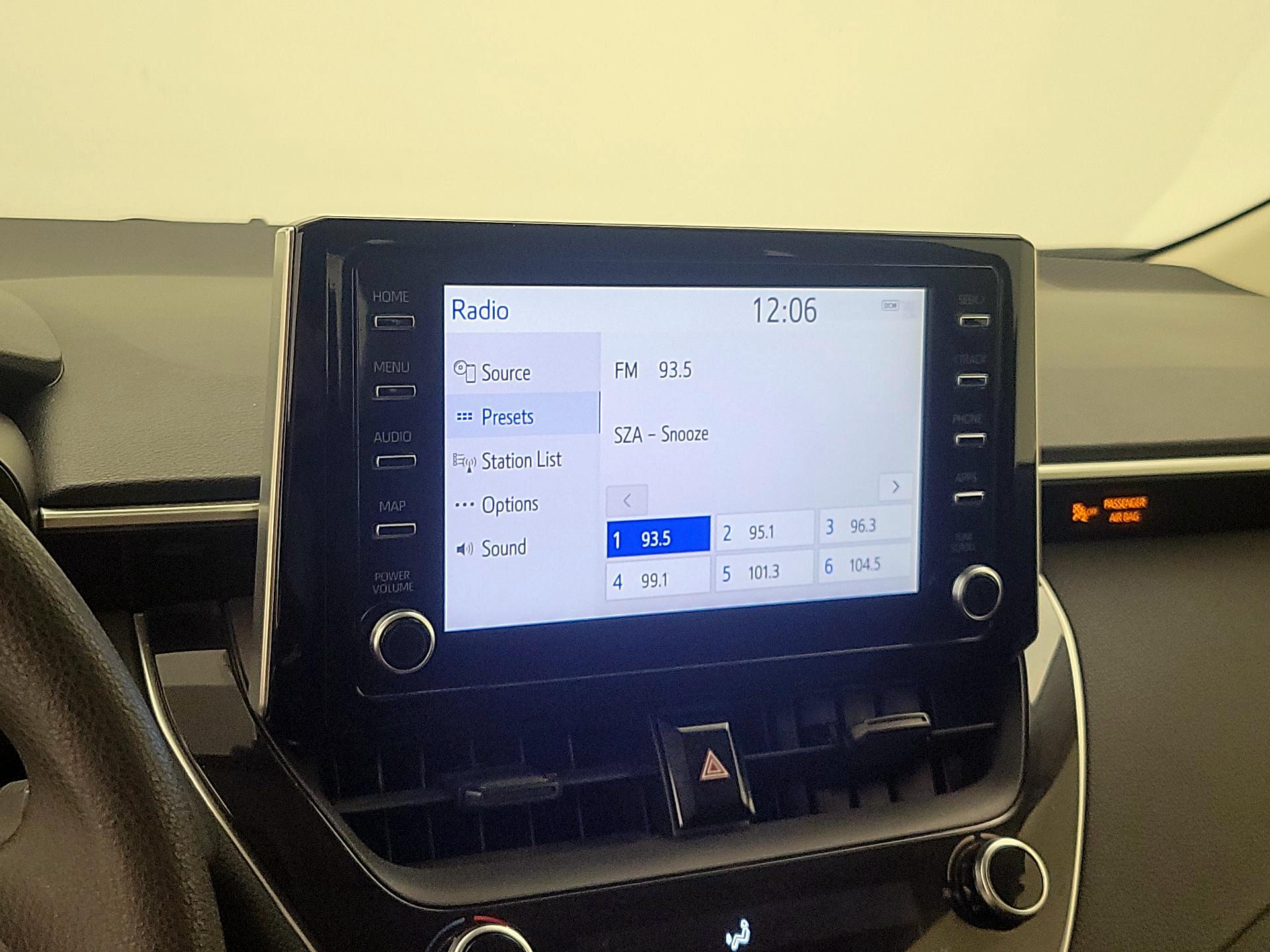 Thumbnail: 2020 Toyota Corolla - 15