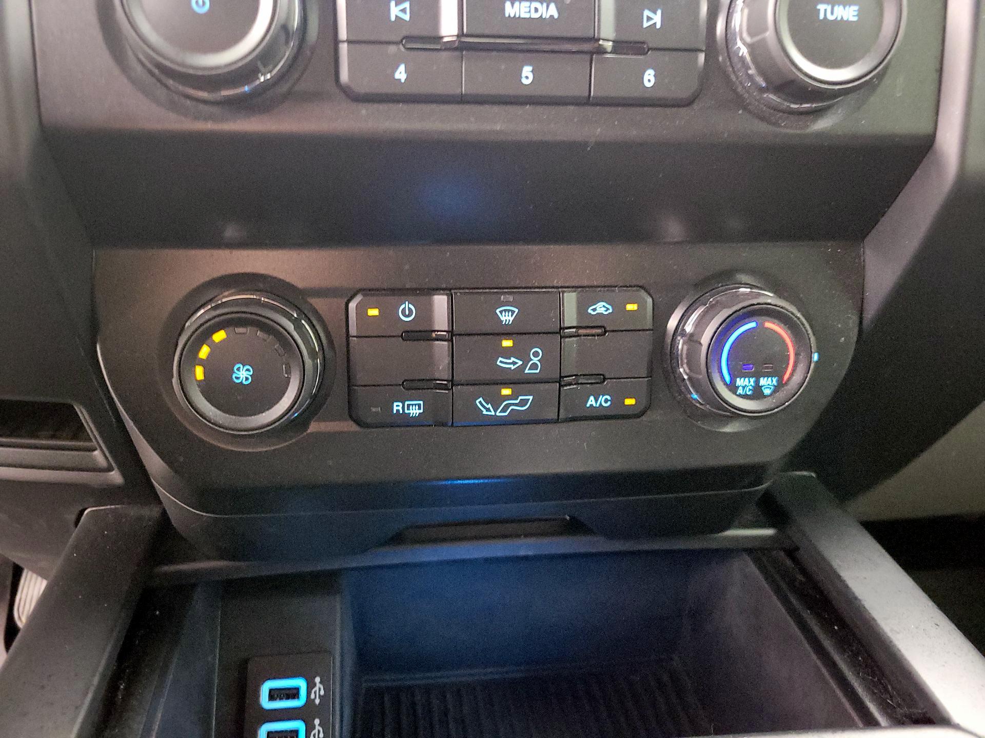 Thumbnail: 2019 Ford F-150 - 16