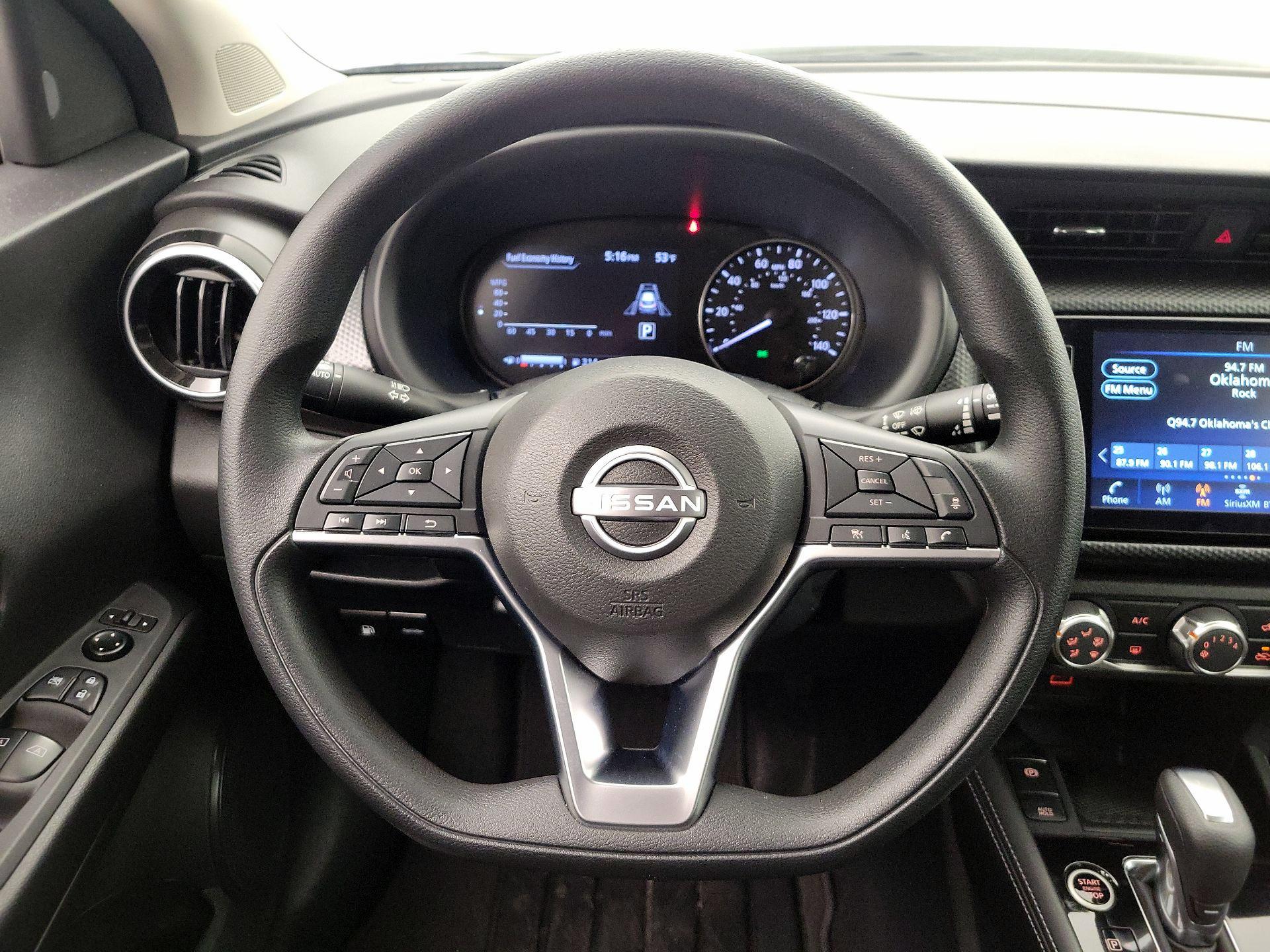 Thumbnail: 2024 Nissan Kicks - 10