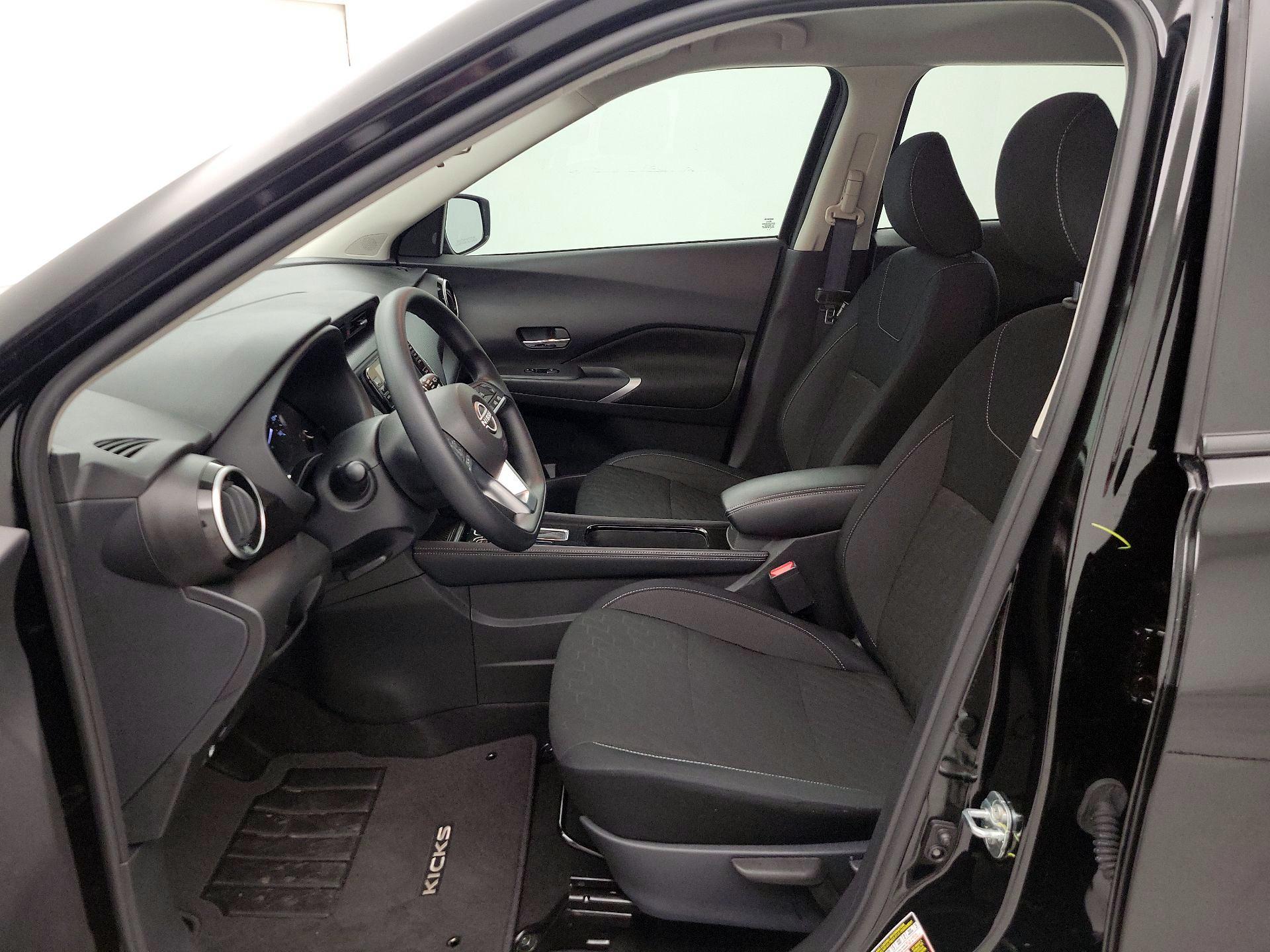 Thumbnail: 2024 Nissan Kicks - 11