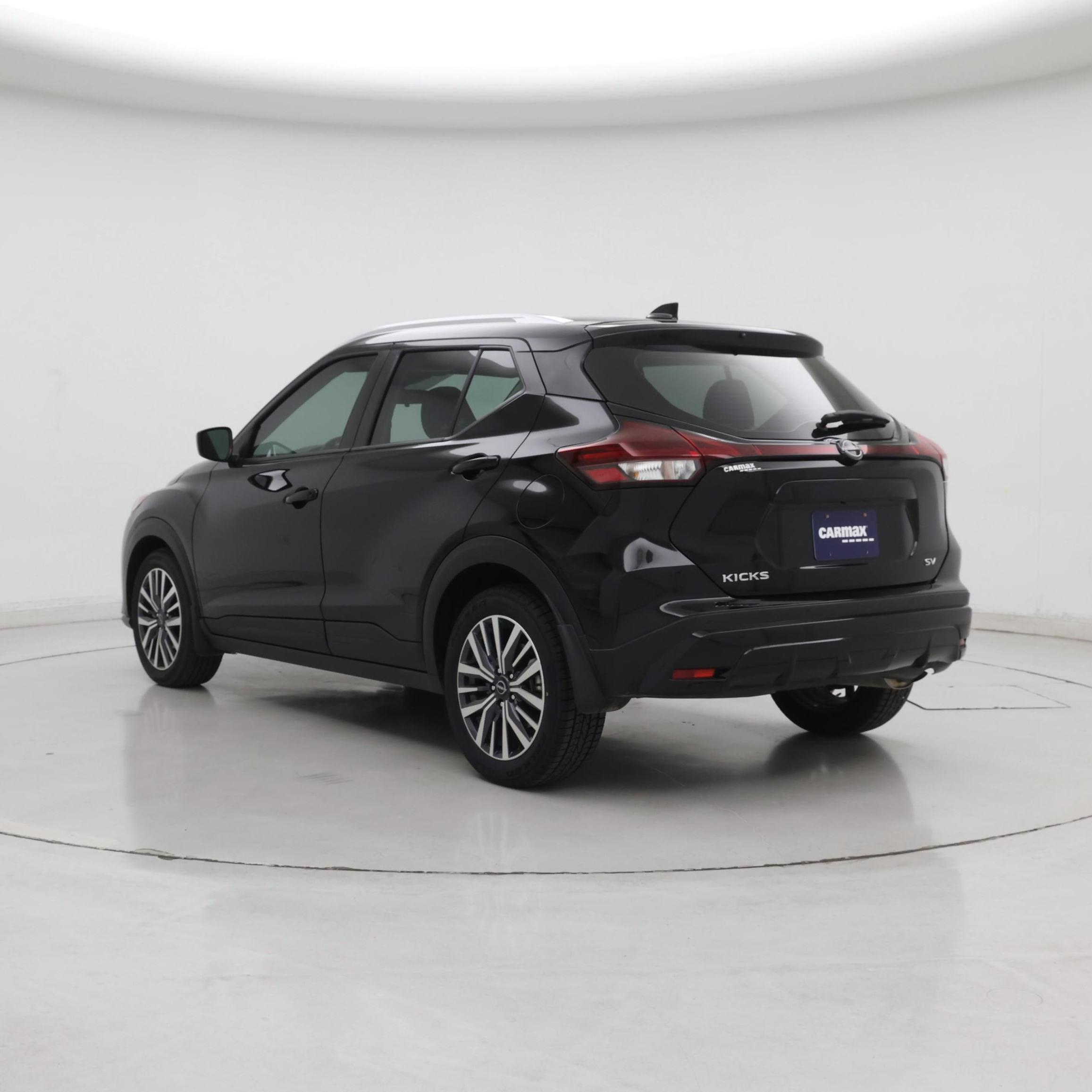 Thumbnail: 2024 Nissan Kicks - 2