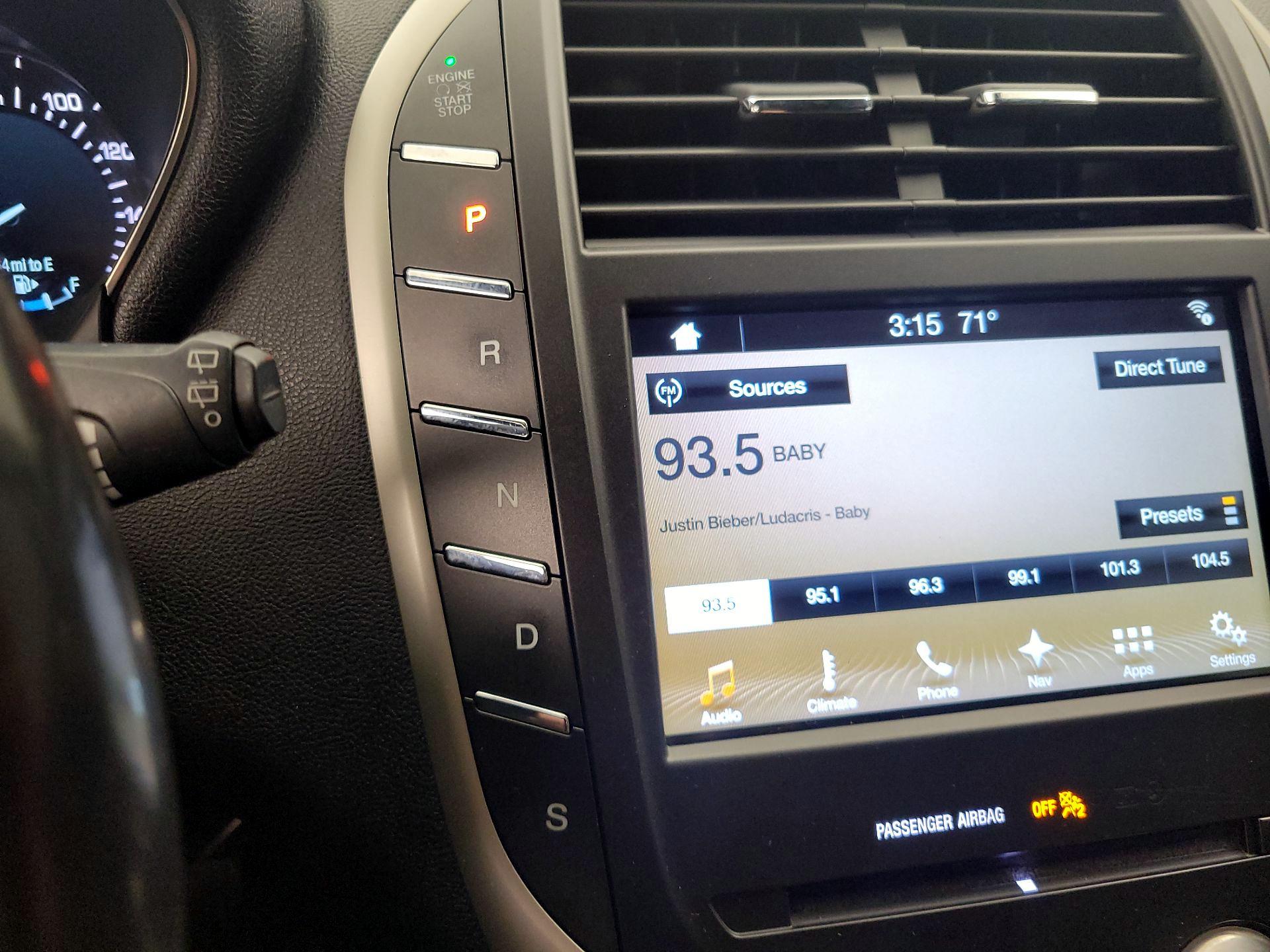 Thumbnail: 2017 Lincoln MKC - 18