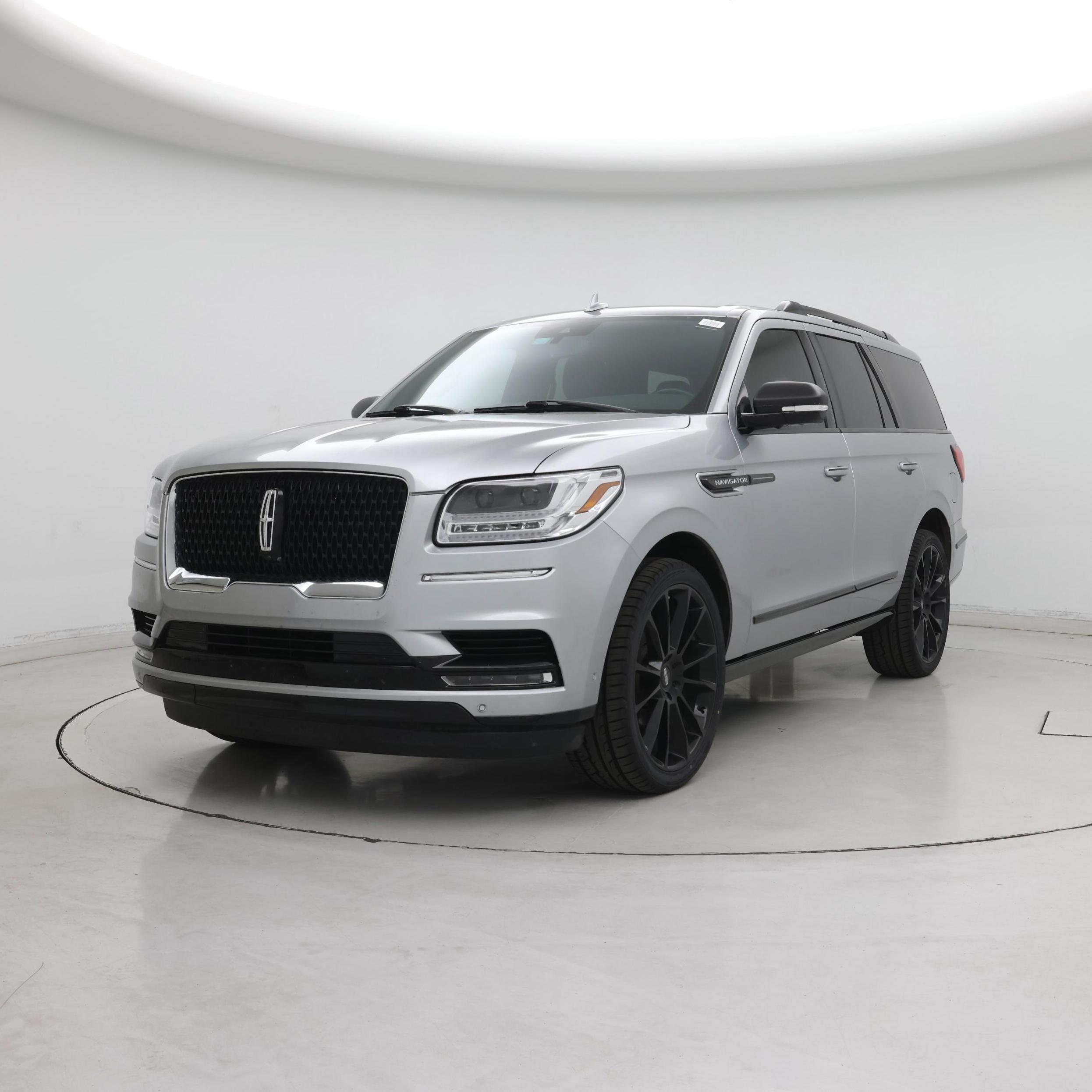 Thumbnail: 2020 Lincoln Navigator - 4