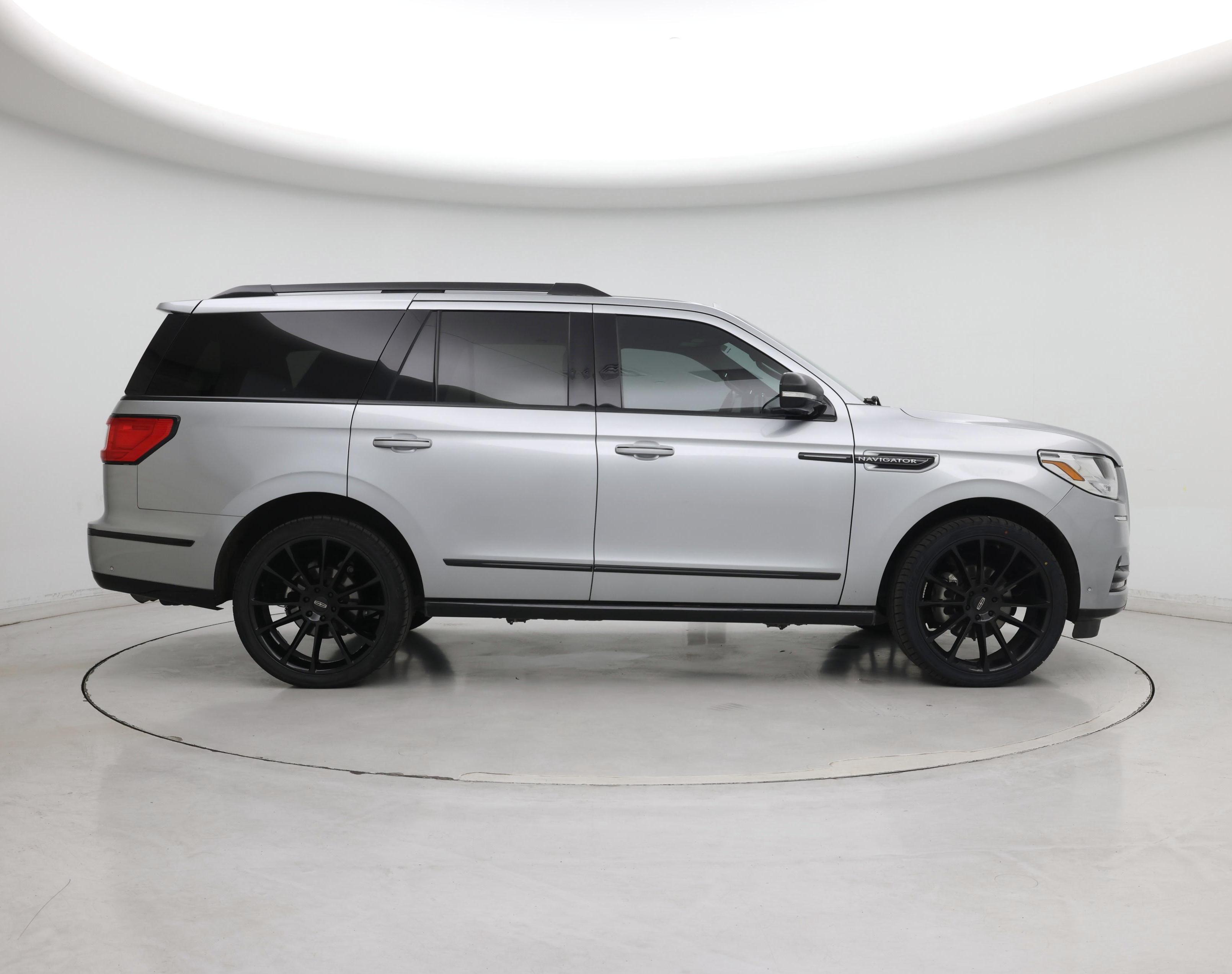 Thumbnail: 2020 Lincoln Navigator - 7