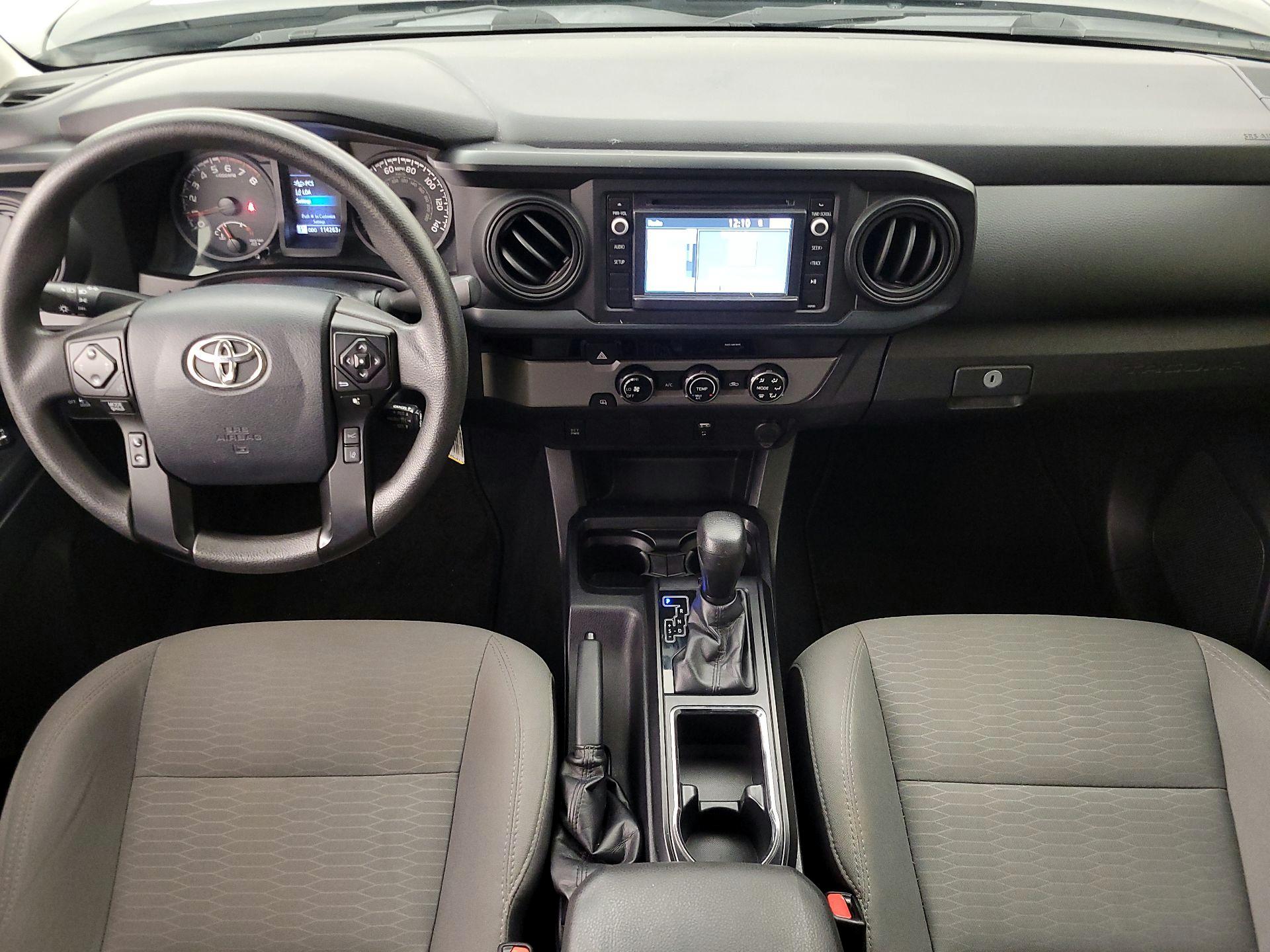 Thumbnail: 2018 Toyota Tacoma - 9