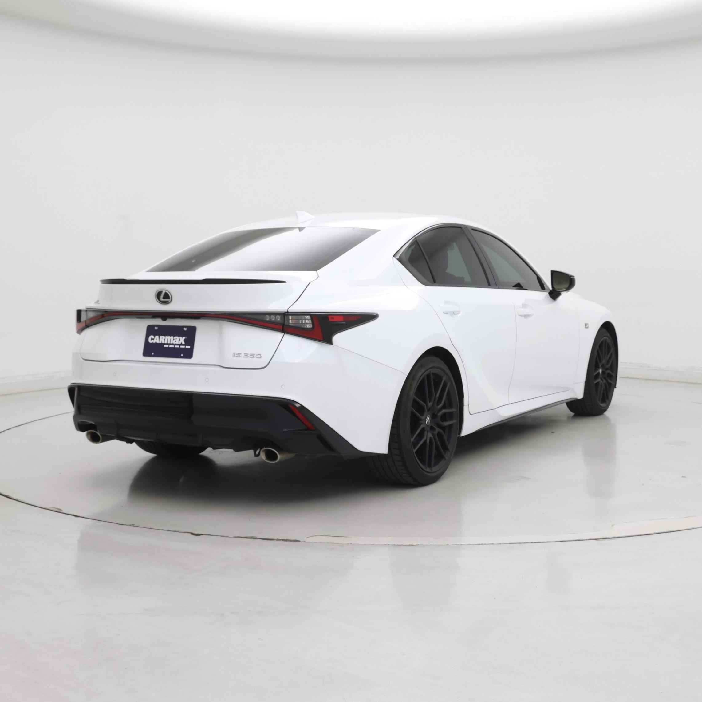 Thumbnail: 2024 Lexus IS - 8