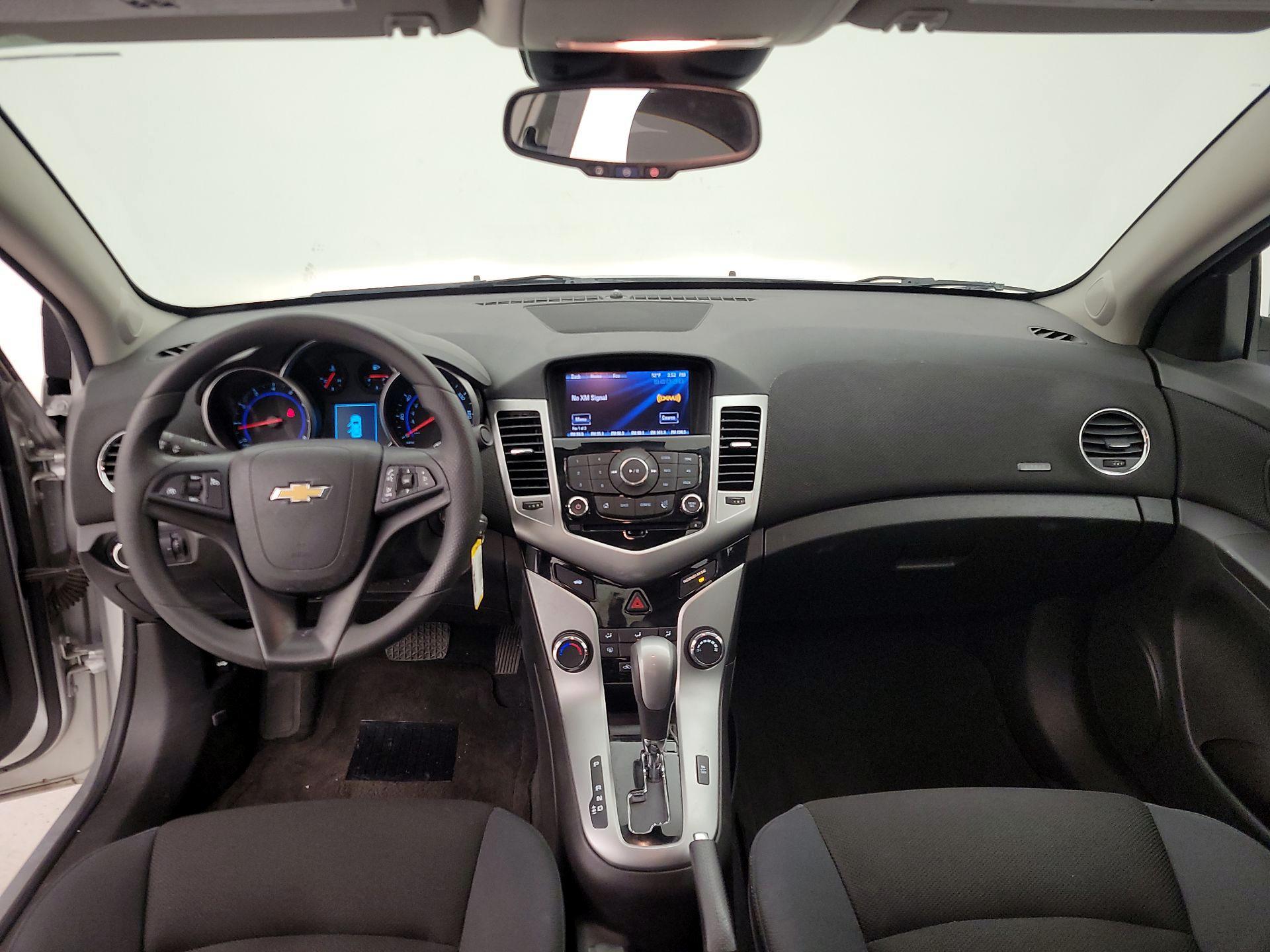 Thumbnail: 2016 Chevrolet Cruze - 9