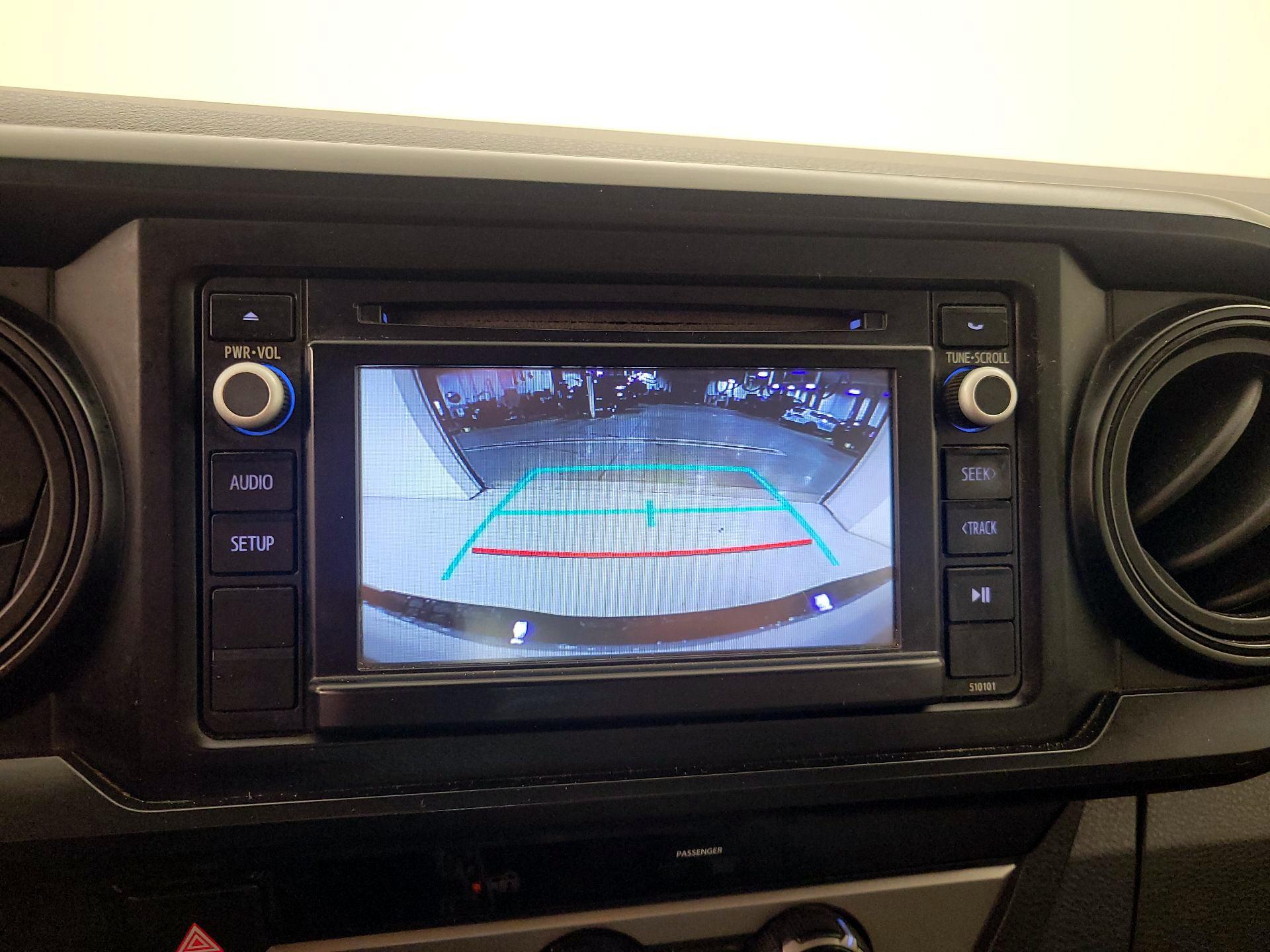 Thumbnail: 2017 Toyota Tacoma - 14