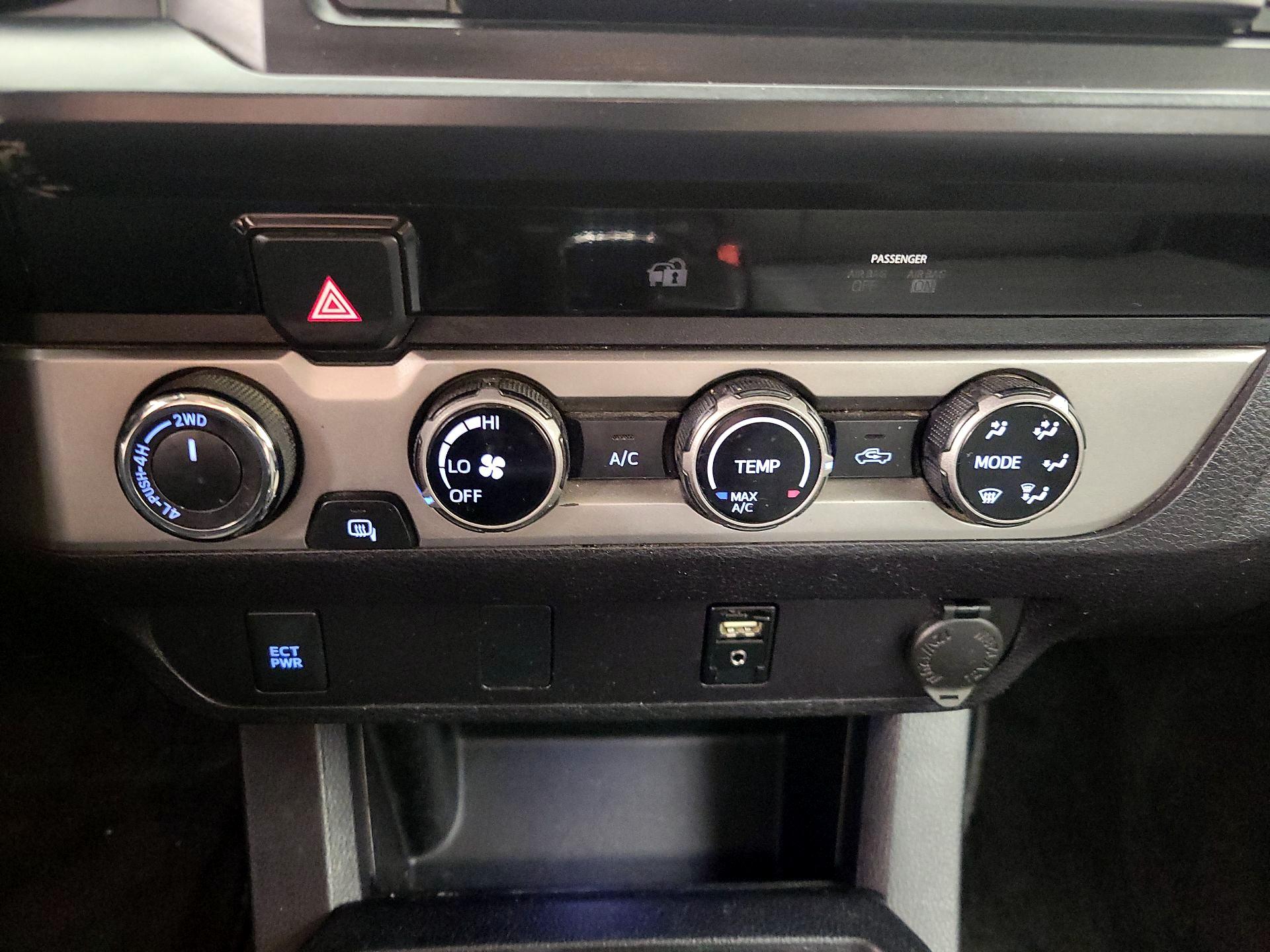 Thumbnail: 2017 Toyota Tacoma - 16